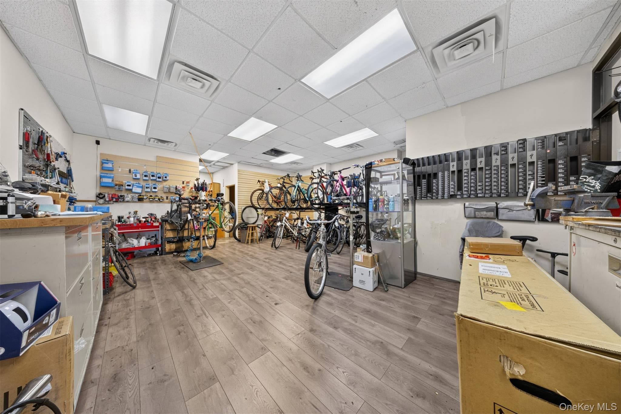 10230 Queens Boulevard Unit: 1005 thumbnail 5