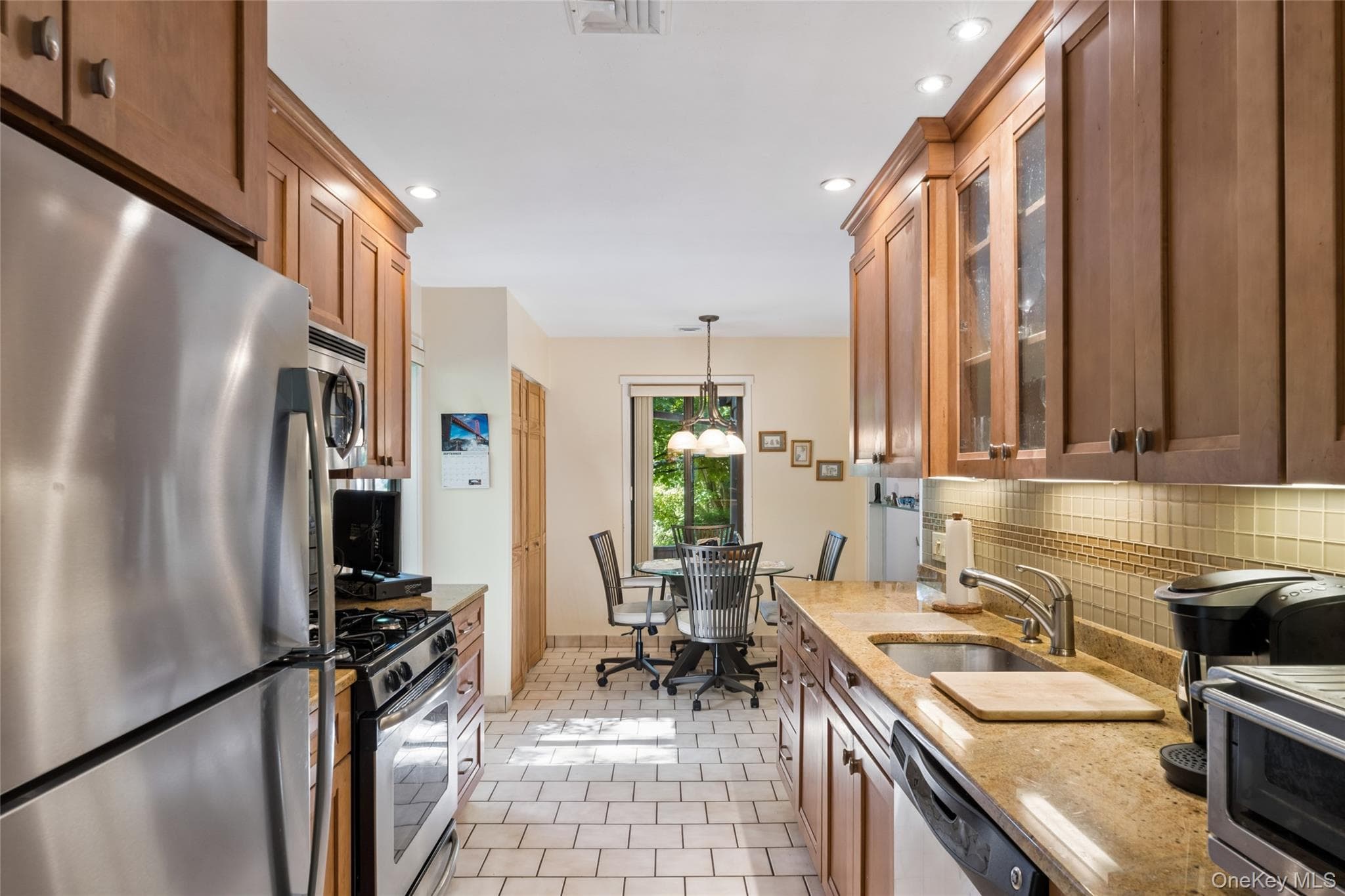 209 Martling Avenue thumbnail 7