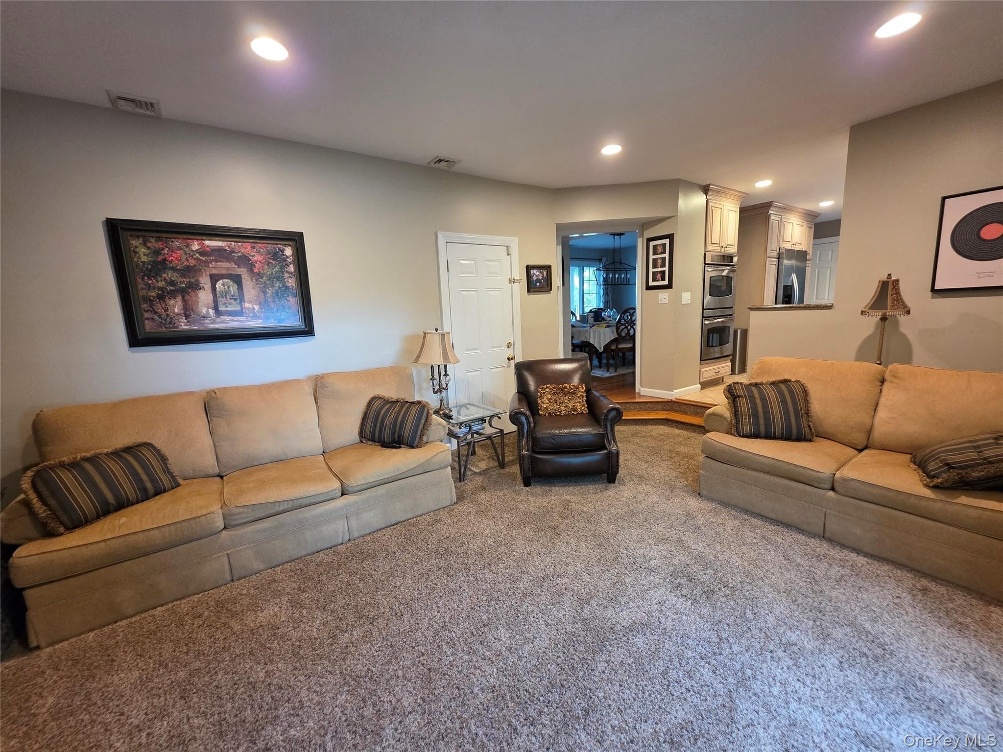 2 Deerfield Drive thumbnail 12
