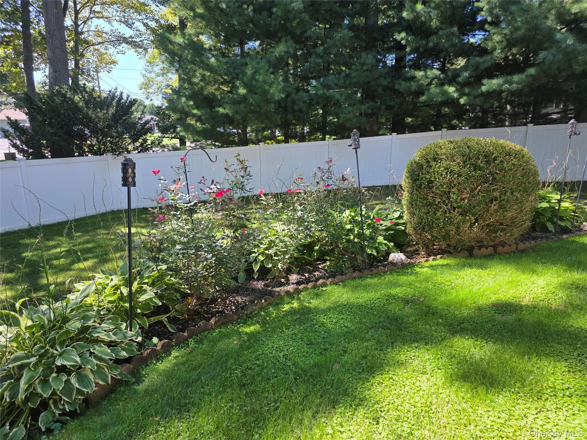 2 Deerfield Drive thumbnail 27