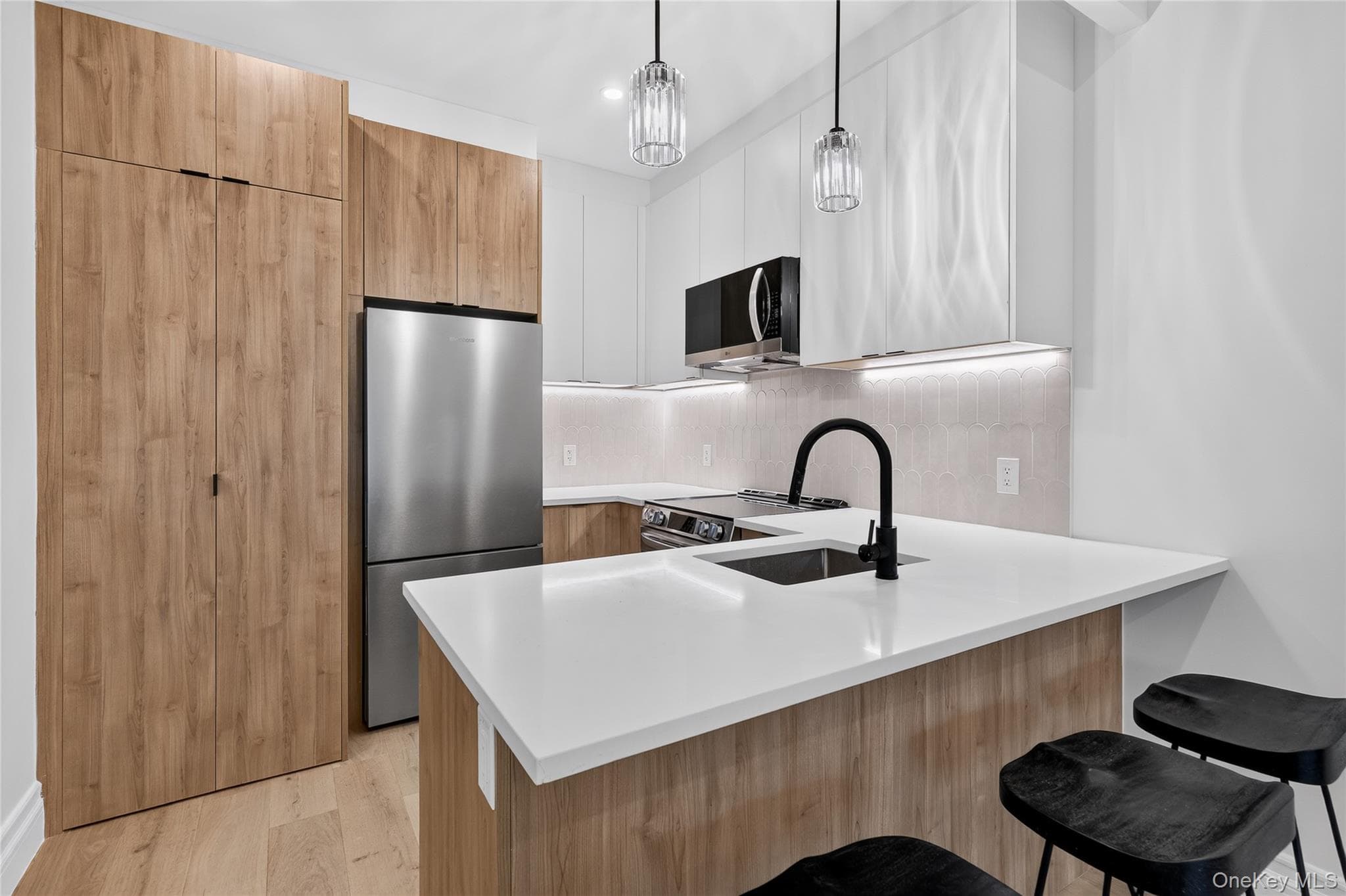 427 E 140 Street Unit: 6 thumbnail 3