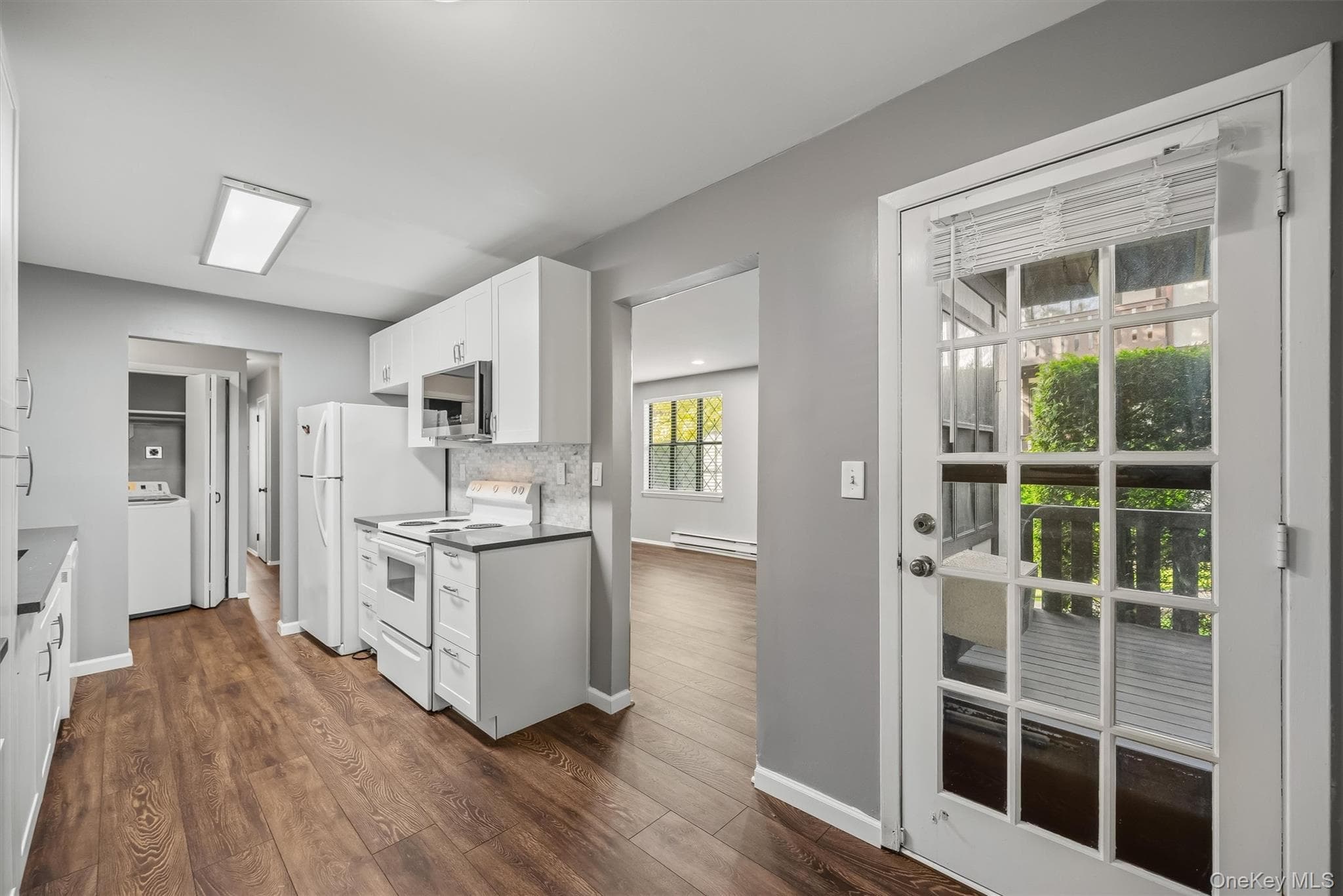 631 Sierra Vista Lane thumbnail 13