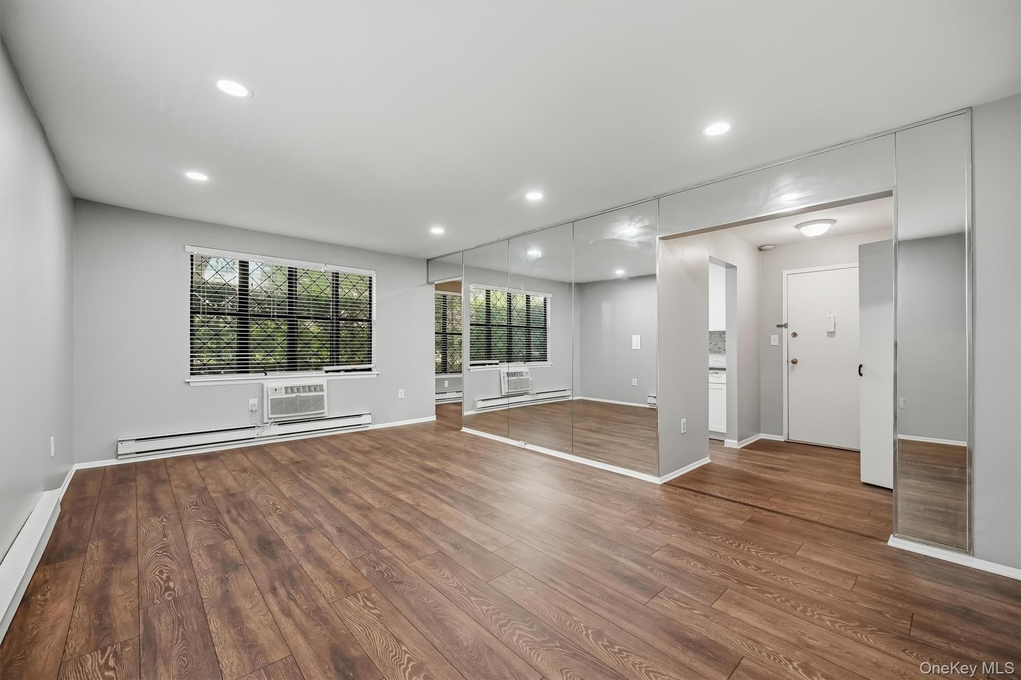 631 Sierra Vista Lane thumbnail 19