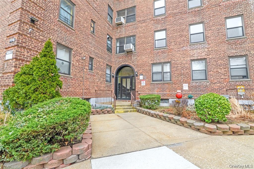 140-14 28th Road Unit: 6A, Flushing