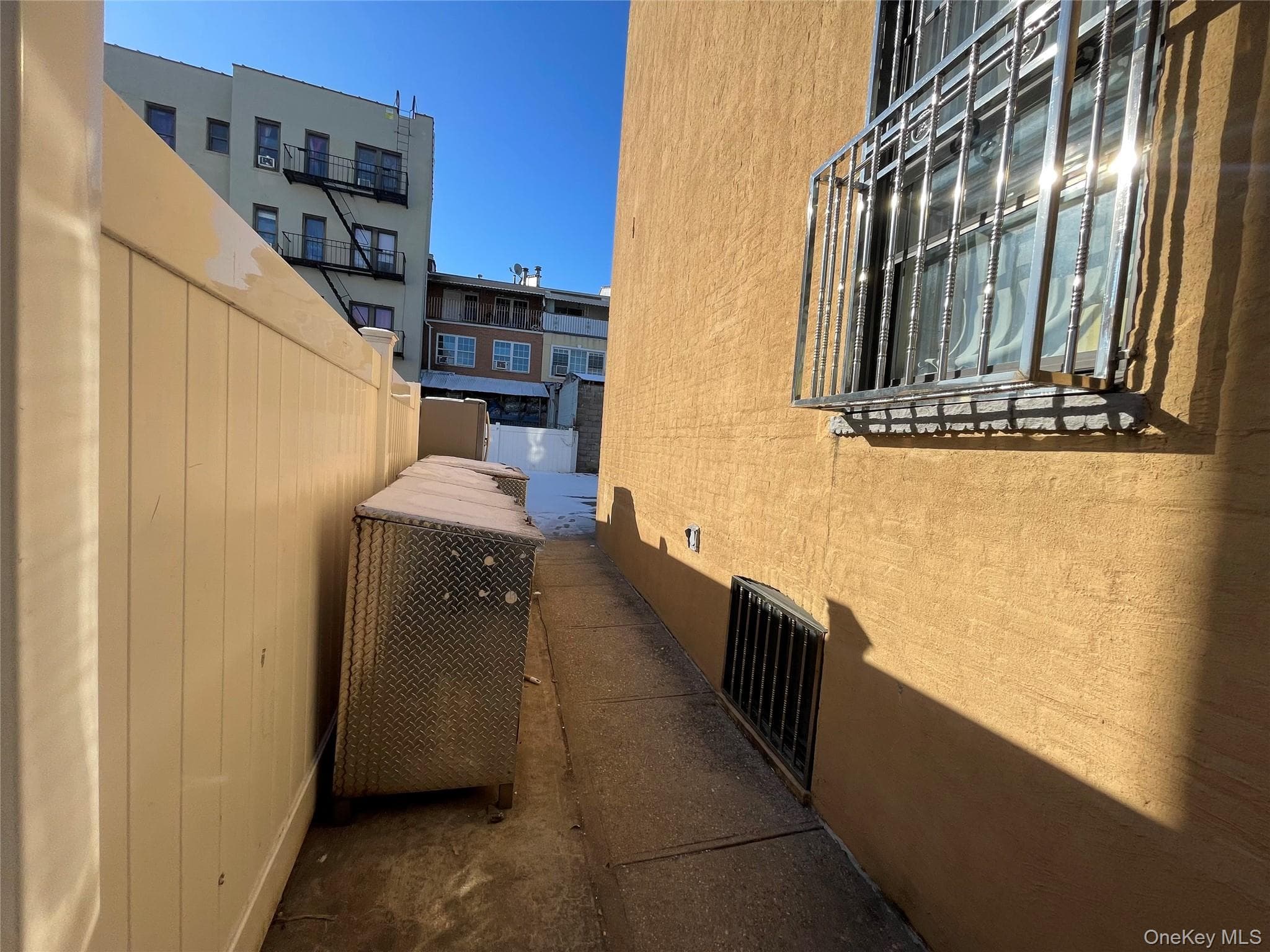 3416 103rd Street thumbnail 8