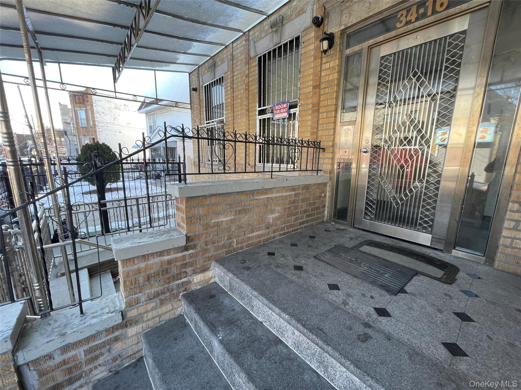 3416 103rd Street thumbnail 4