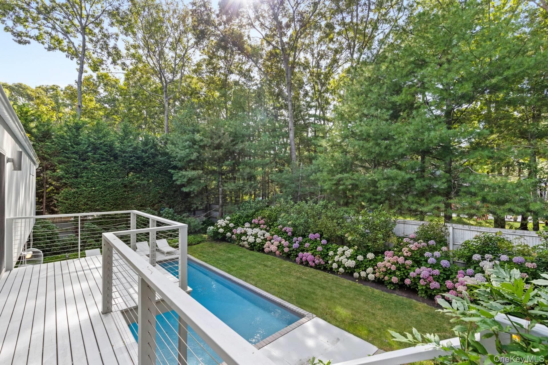 1039 Springs Fireplace Road thumbnail 7