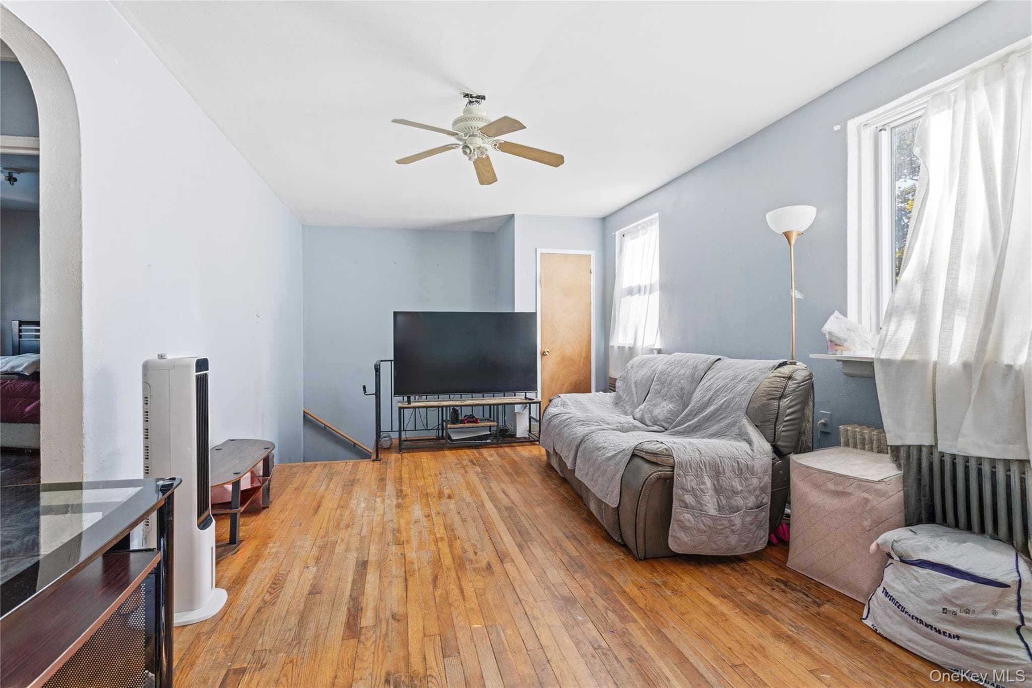 255-43 75th Avenue Unit: 2 thumbnail 2
