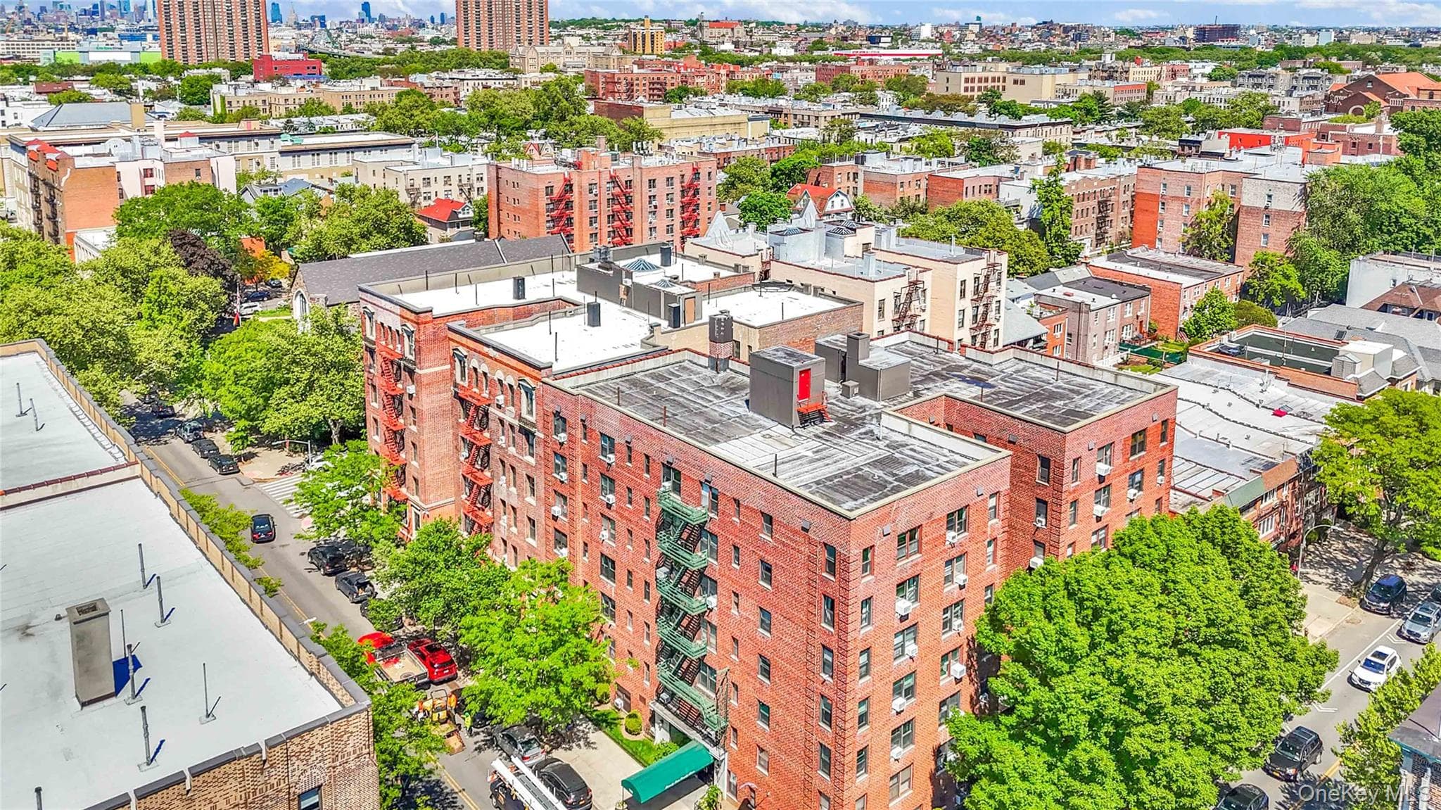 7423 Ridge Boulevard Unit: 4E thumbnail 13