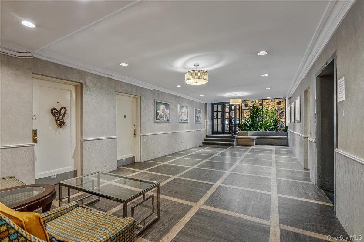 7423 Ridge Boulevard Unit: 4E thumbnail 17
