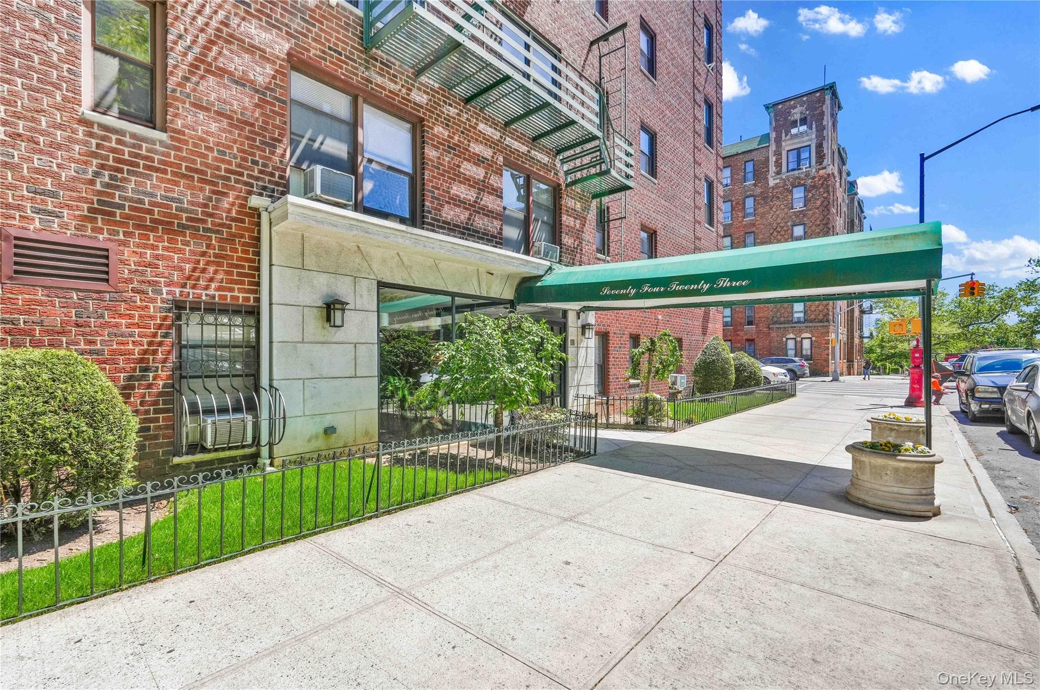 7423 Ridge Boulevard Unit: 4E thumbnail 12