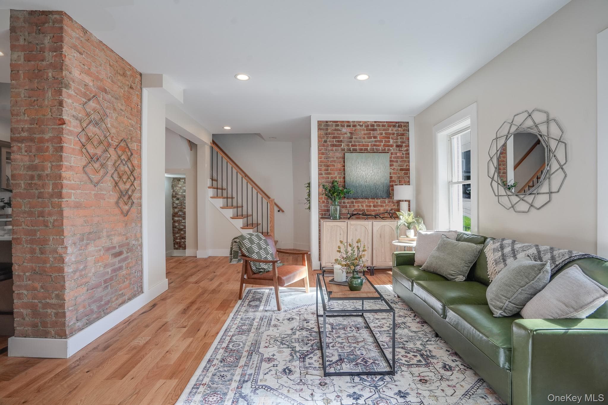 10 Robinson Street thumbnail 5