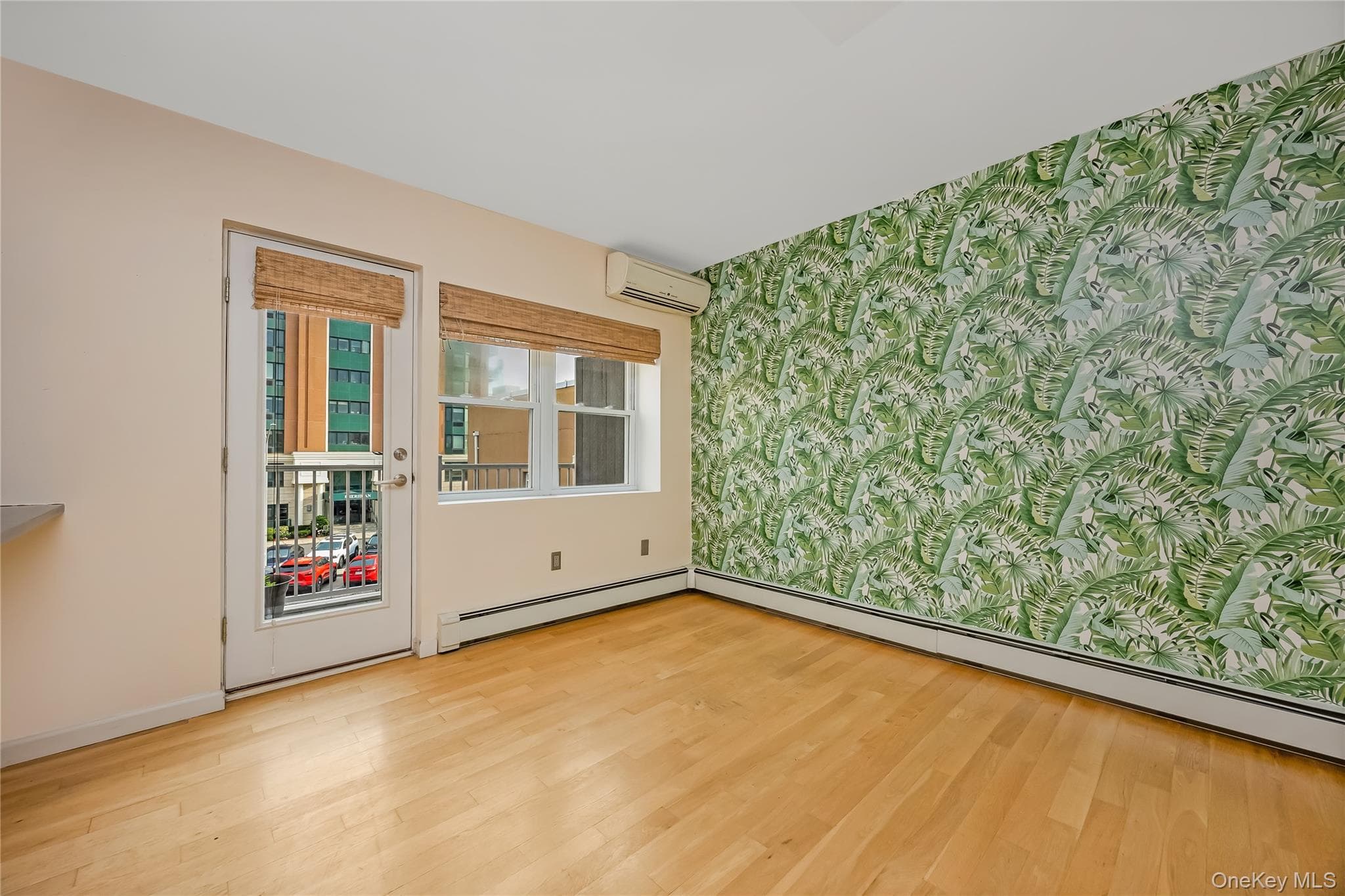 251 W Broadway Unit: 306 thumbnail 4