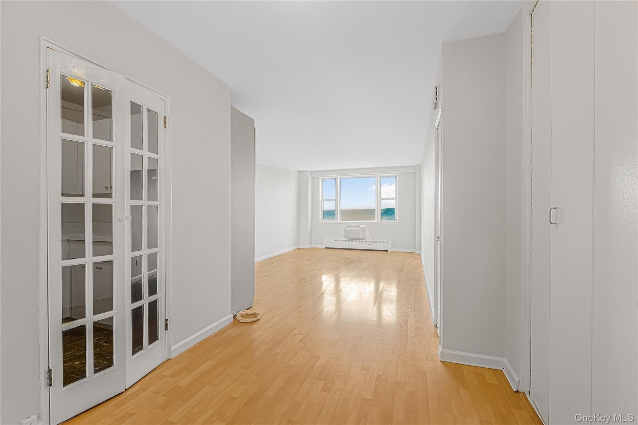 5800 Arlington Avenue Unit: 9P thumbnail 2