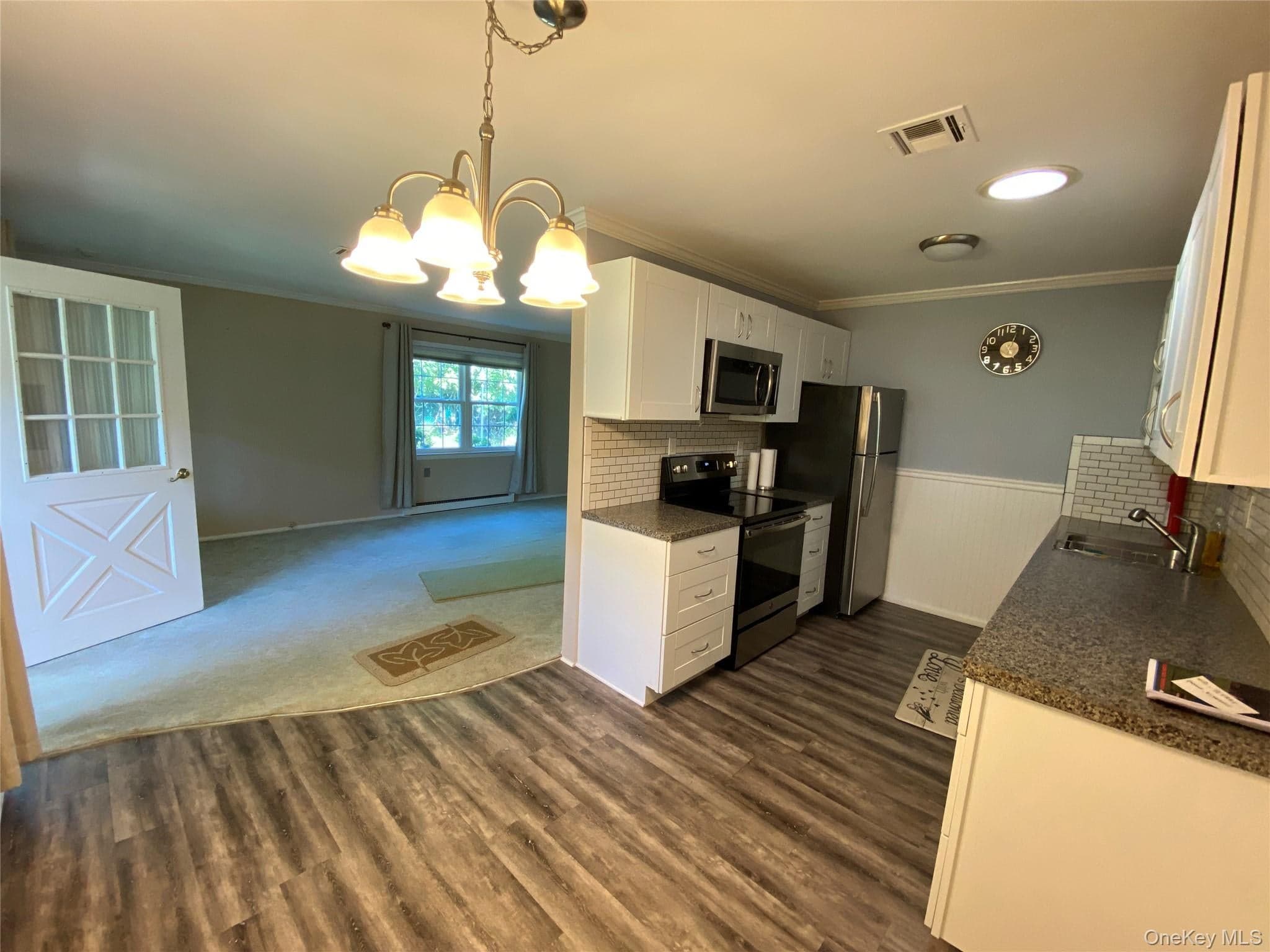 274 Berwick Court Unit: A thumbnail 6