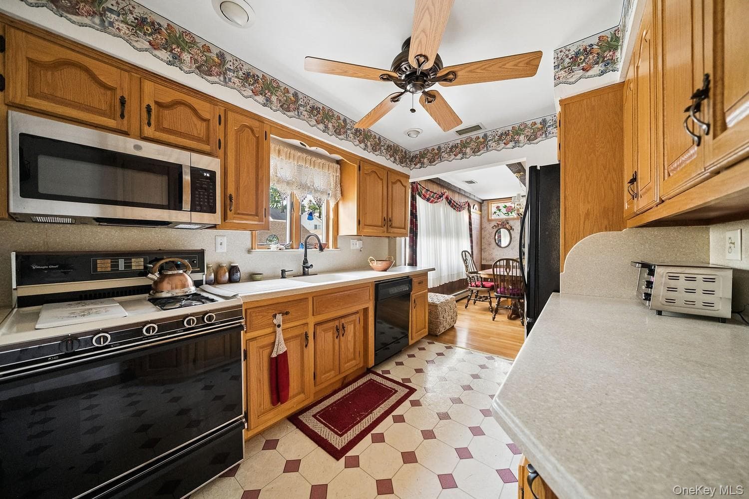 64 Collfield Avenue thumbnail 20