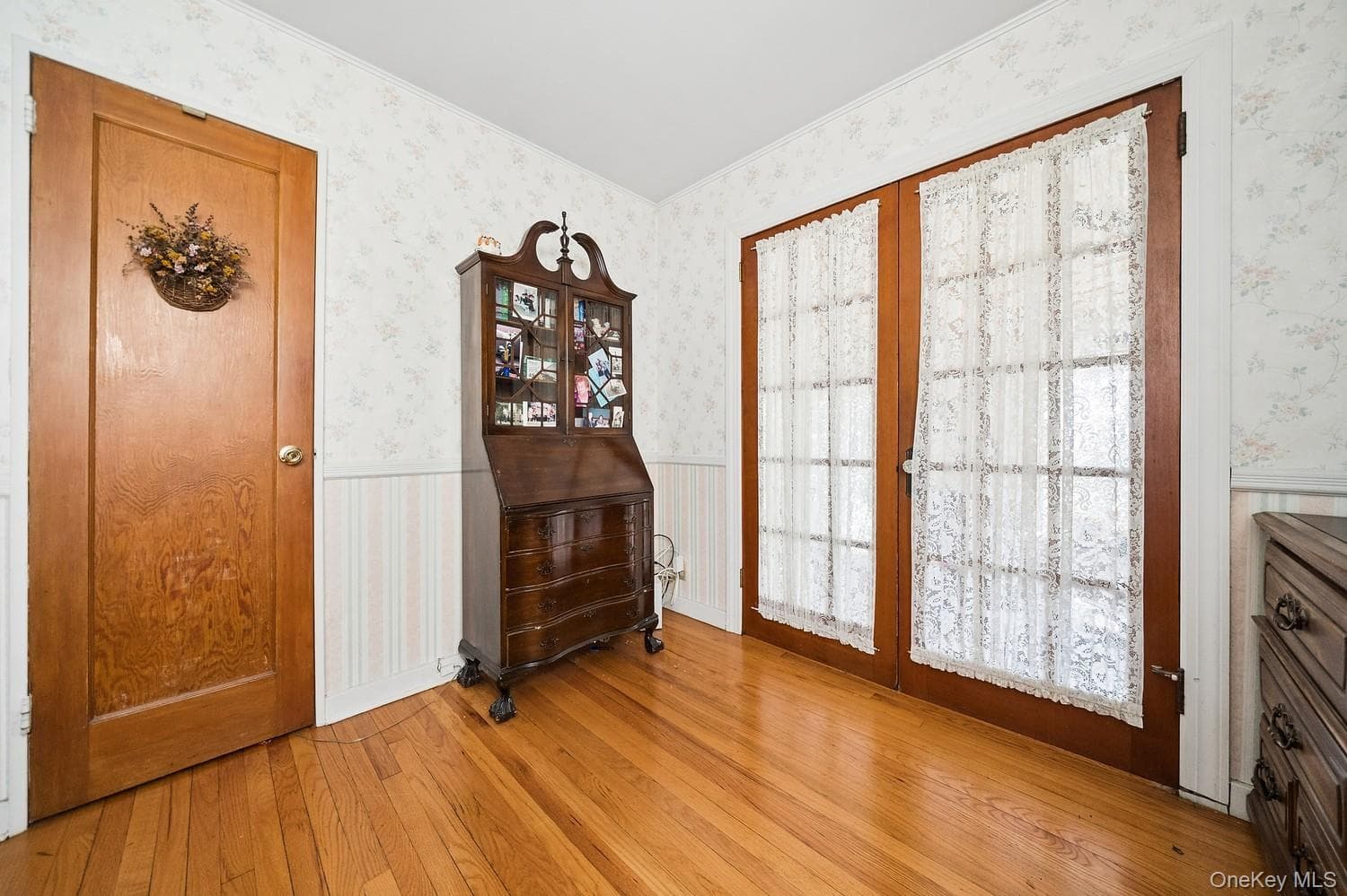 64 Collfield Avenue thumbnail 23