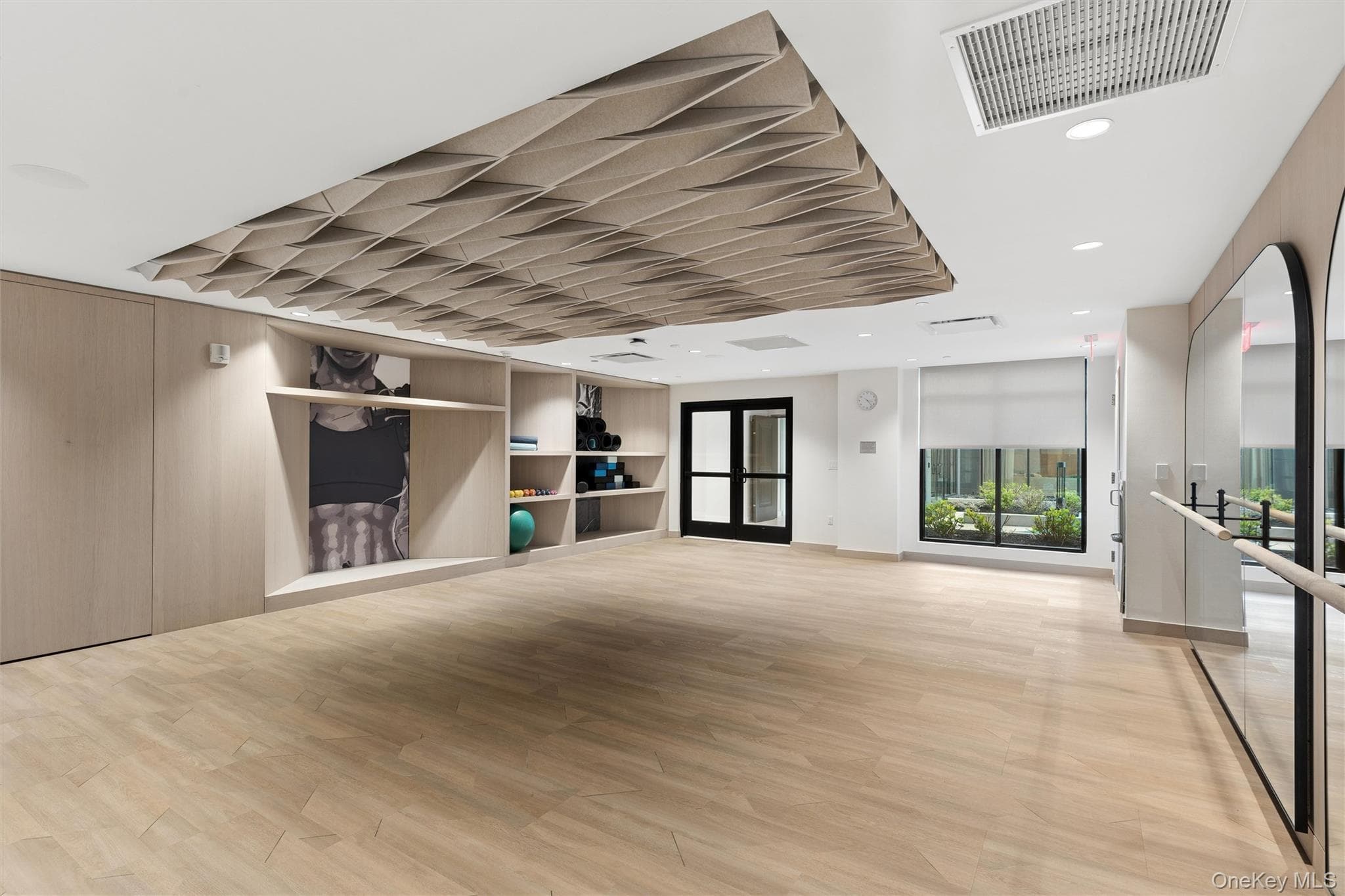 140 Boardwalk Unit: 905B thumbnail 27