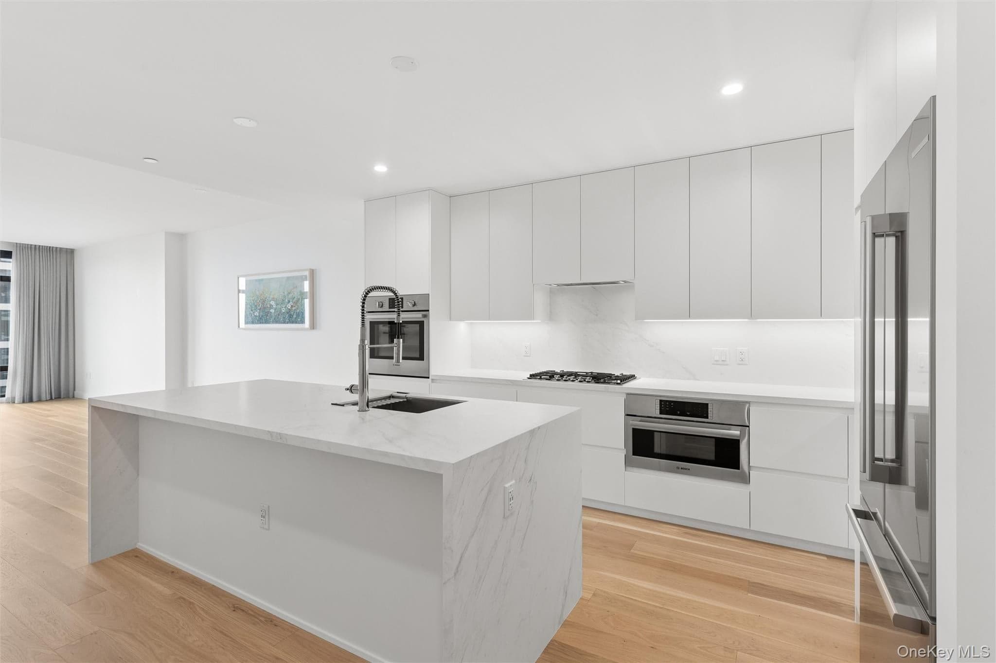 140 Boardwalk Unit: 905B thumbnail 11