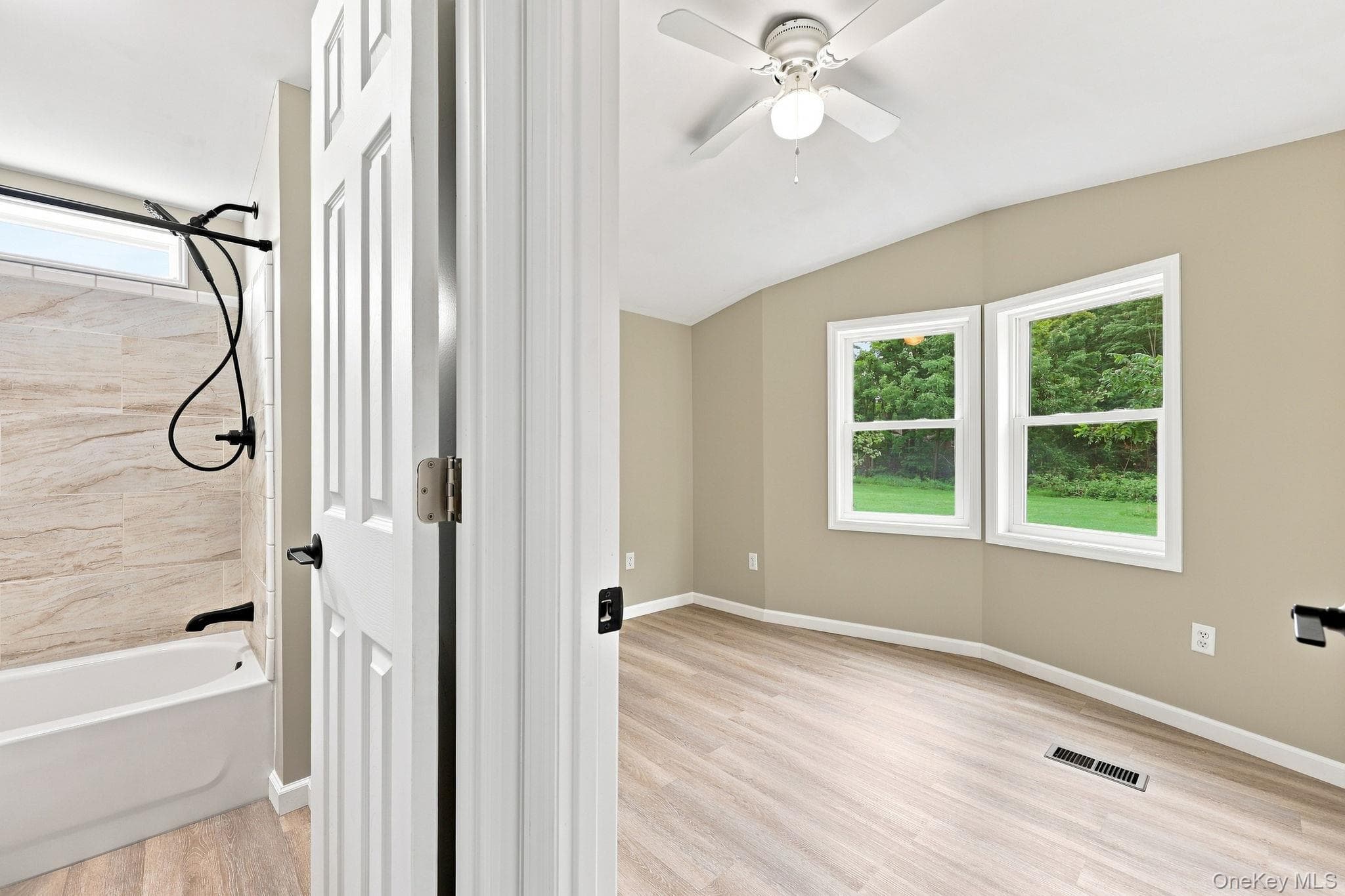 363 Mettacahonts RD Unit: 6 thumbnail 26