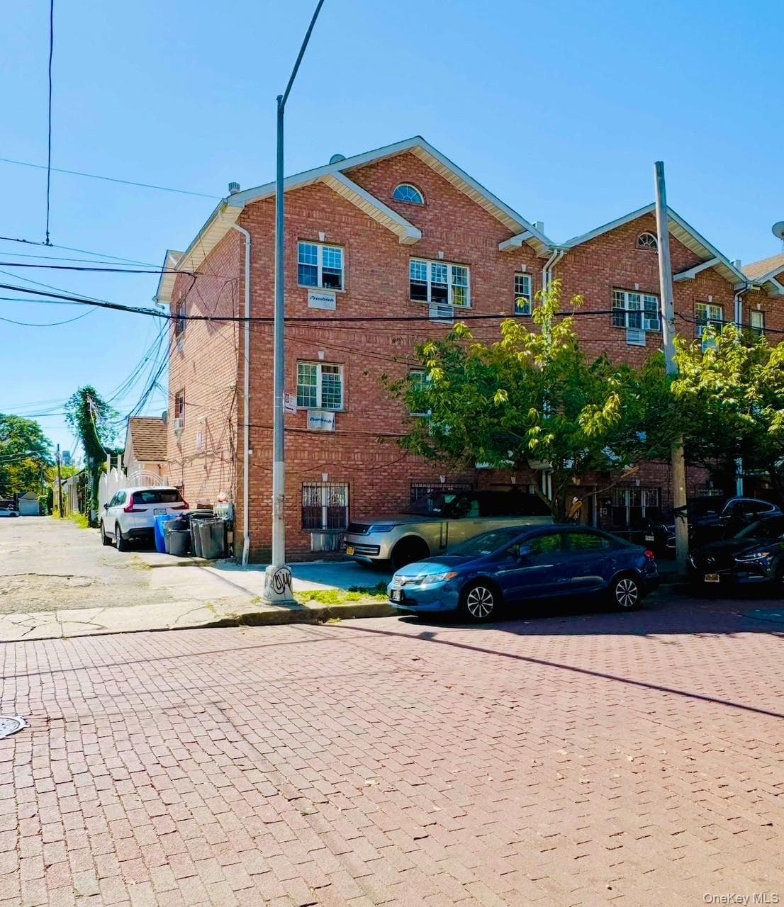 14508 88th Avenue thumbnail 2