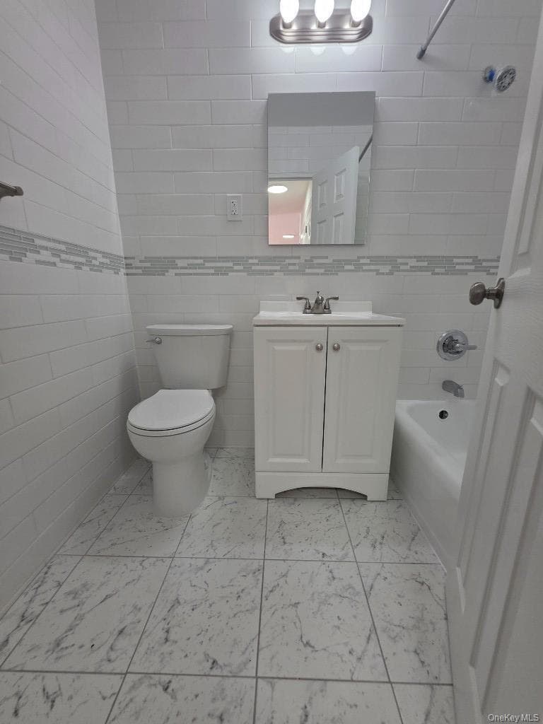 61-20 Grand Central Parkway Unit: C807 thumbnail 10