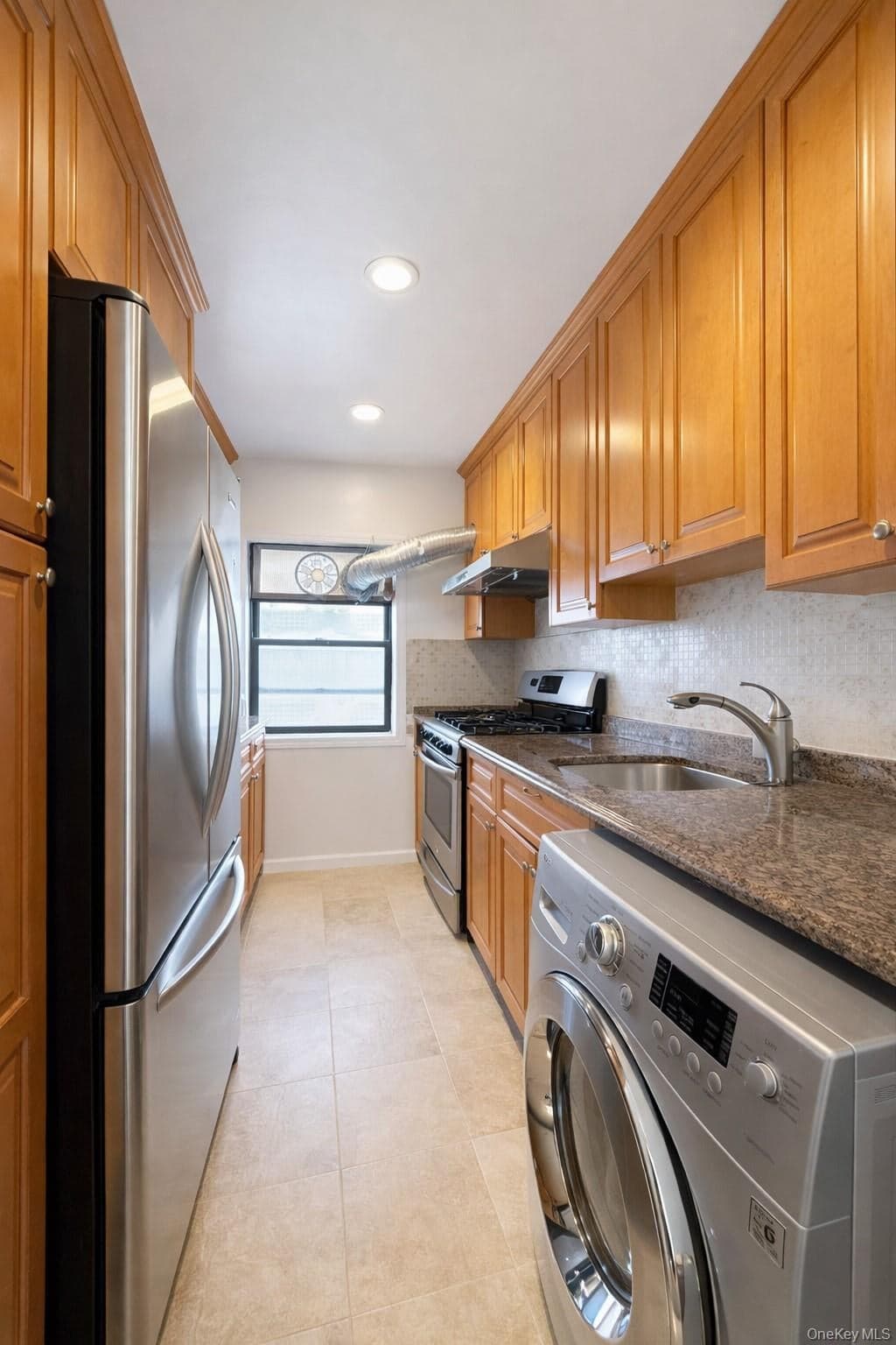 6712 197 Street Unit: 1 thumbnail 5