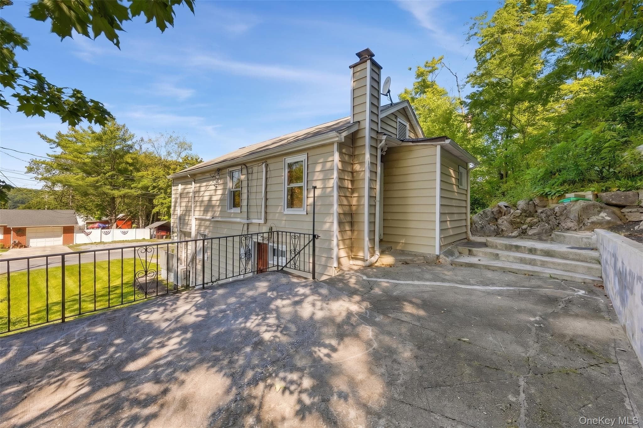 12 Montrose Drive thumbnail 27