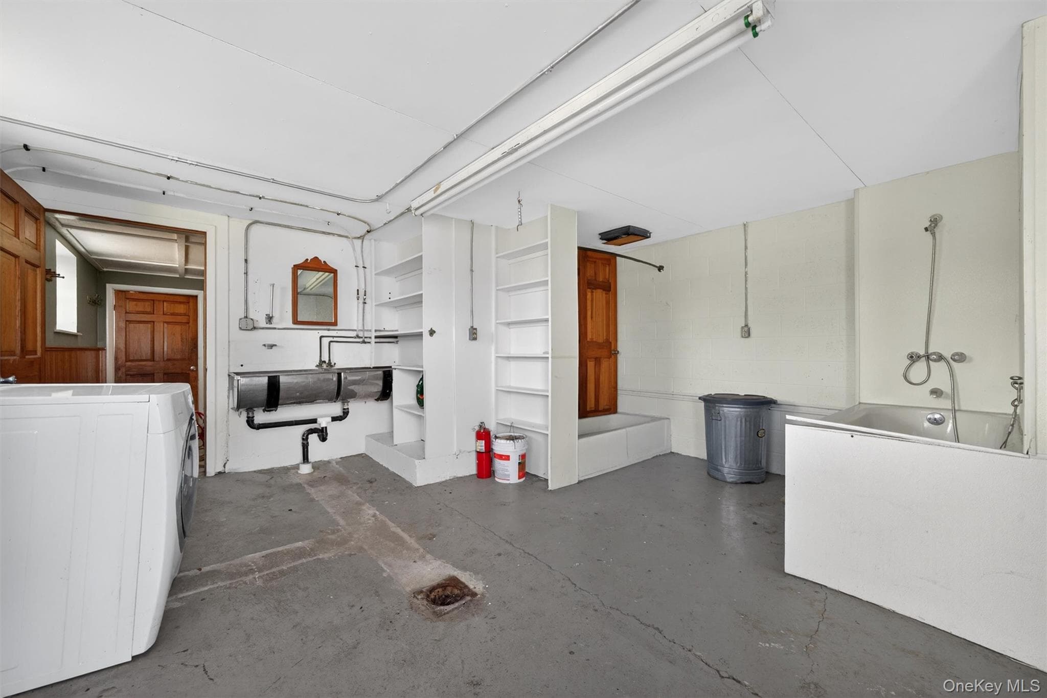 285 Maple Avenue thumbnail 37