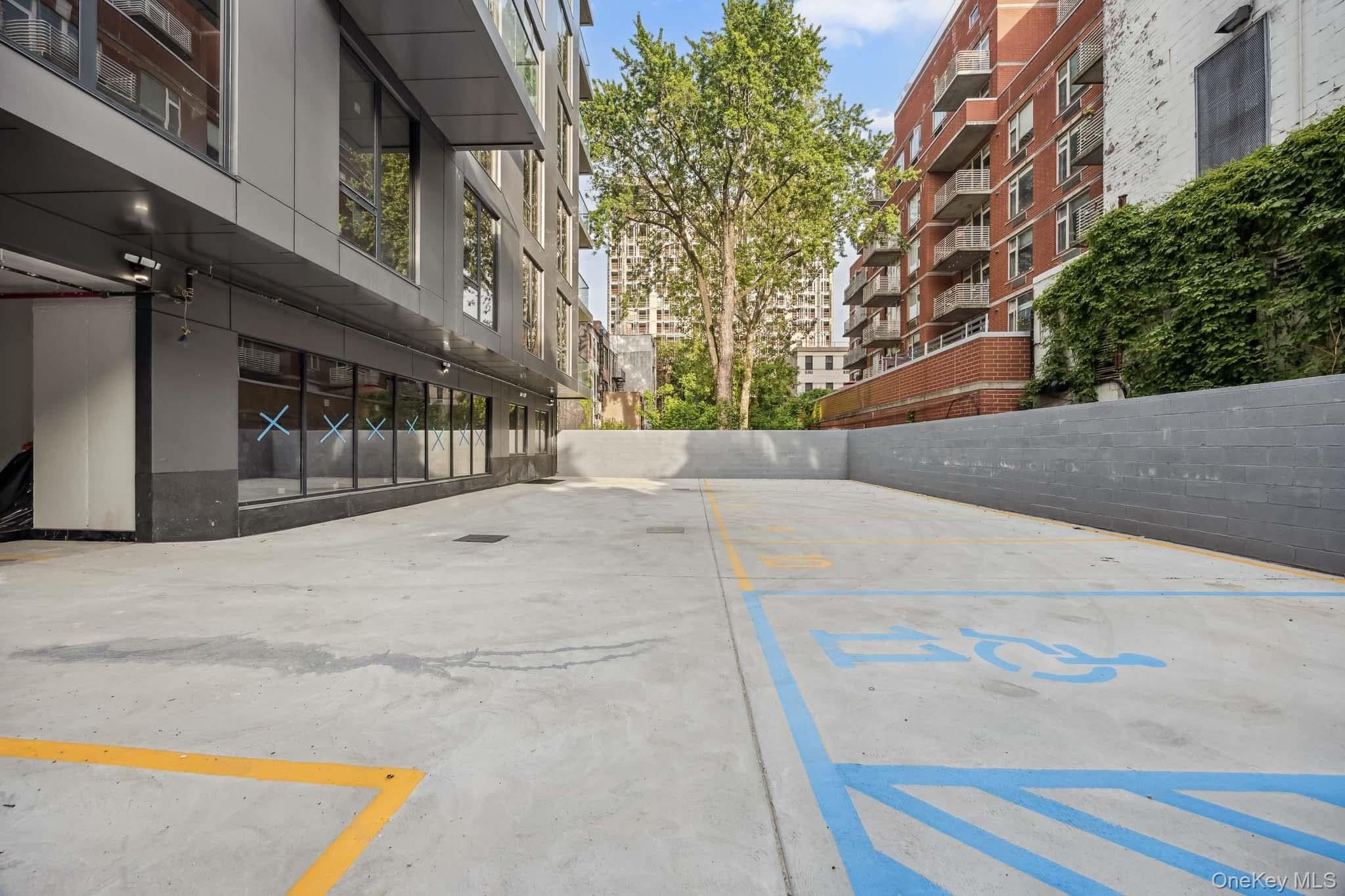 168 E 111th Street Unit: 2A thumbnail 44