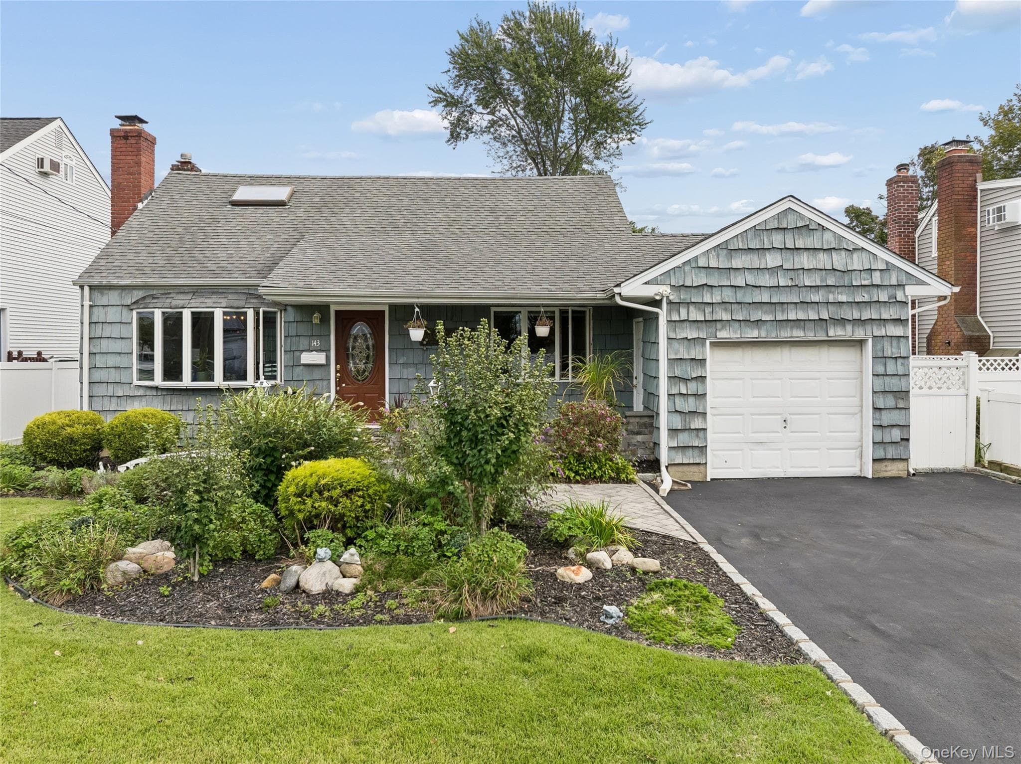 143 Deer Lake Drive thumbnail 7