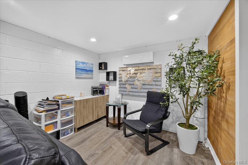 33 Terrace Avenue thumbnail 26