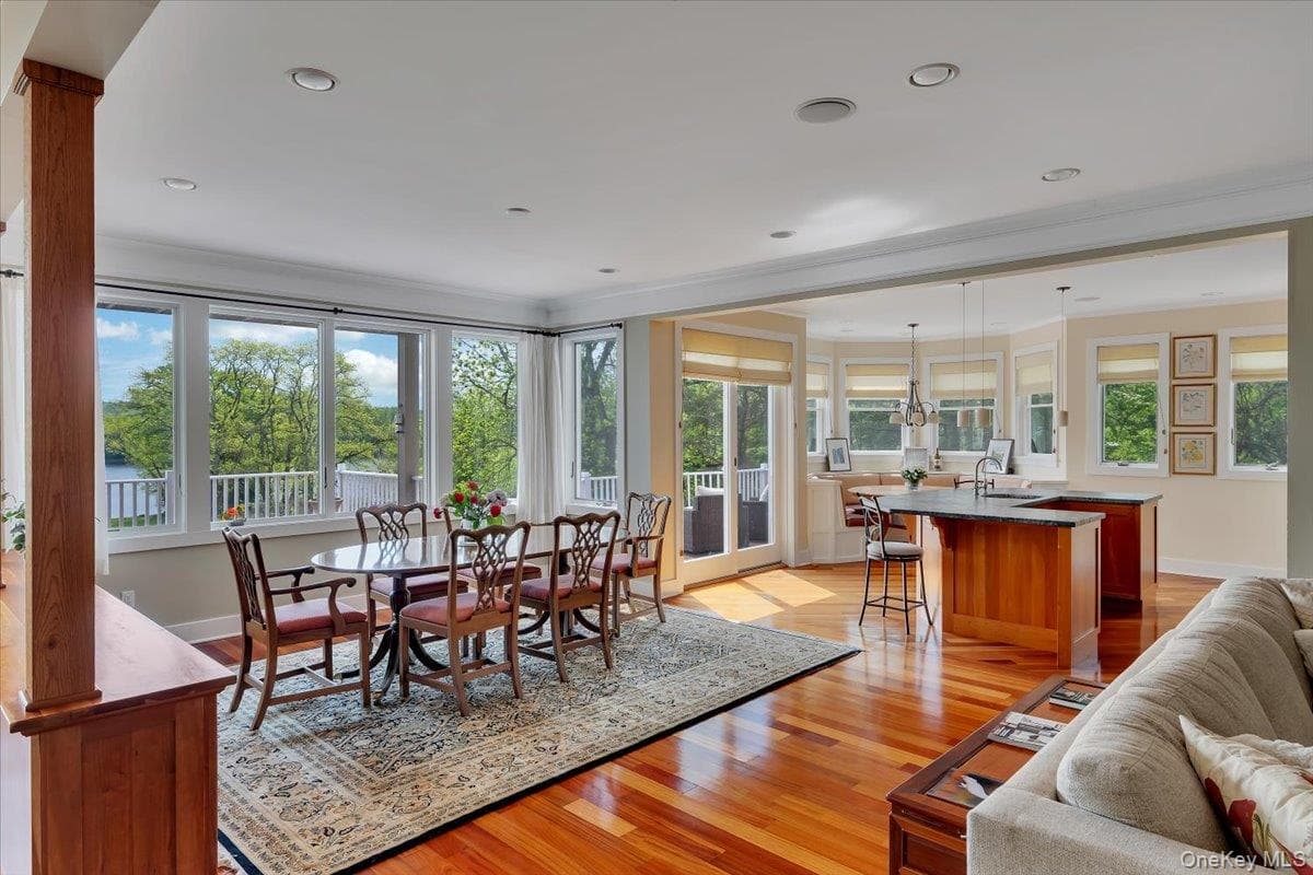 248 Van Wies Point Road thumbnail 9