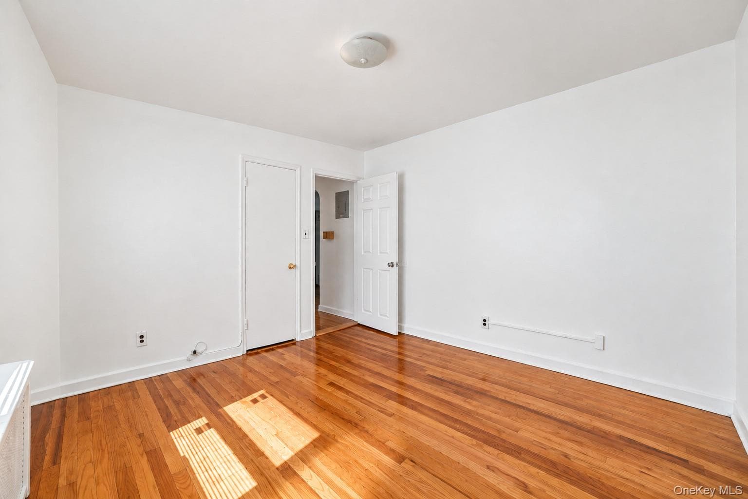 260-13 74th Avenue Unit: 1 thumbnail 10