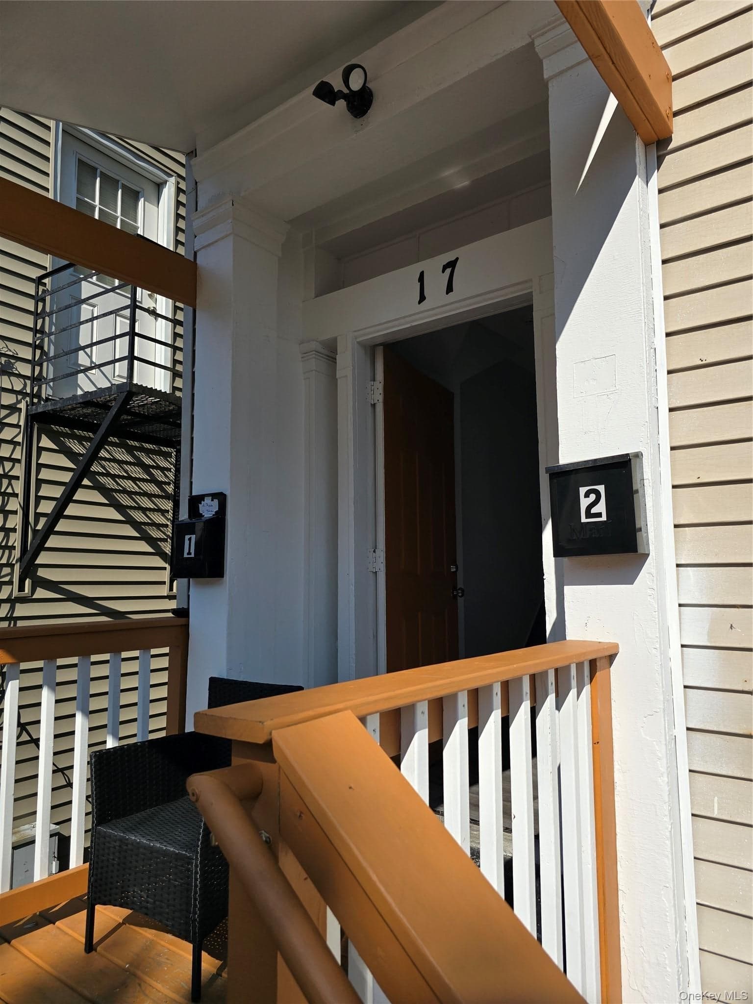 17 Conklin Street thumbnail 3