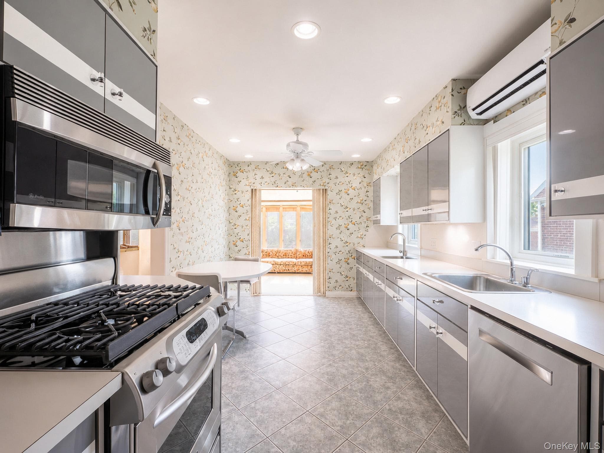 76-26 176th Street thumbnail 15