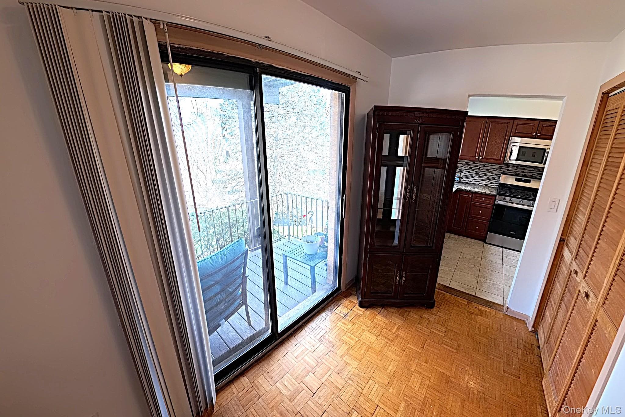 9 E Lawrence Park Drive Unit: 1 thumbnail 7