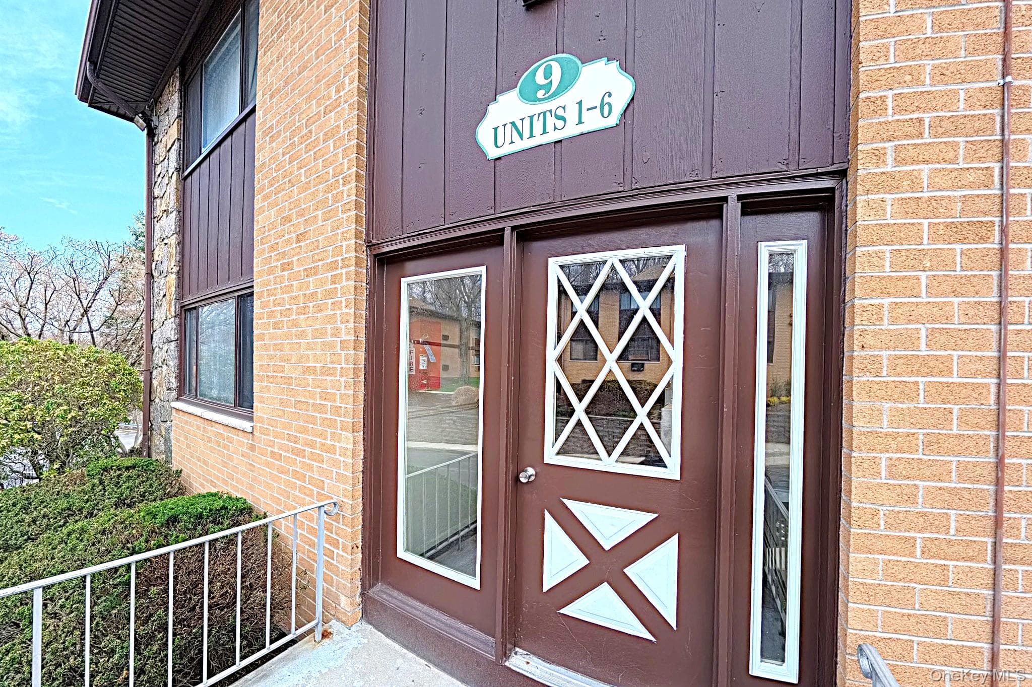 9 E Lawrence Park Drive Unit: 1, Piermont