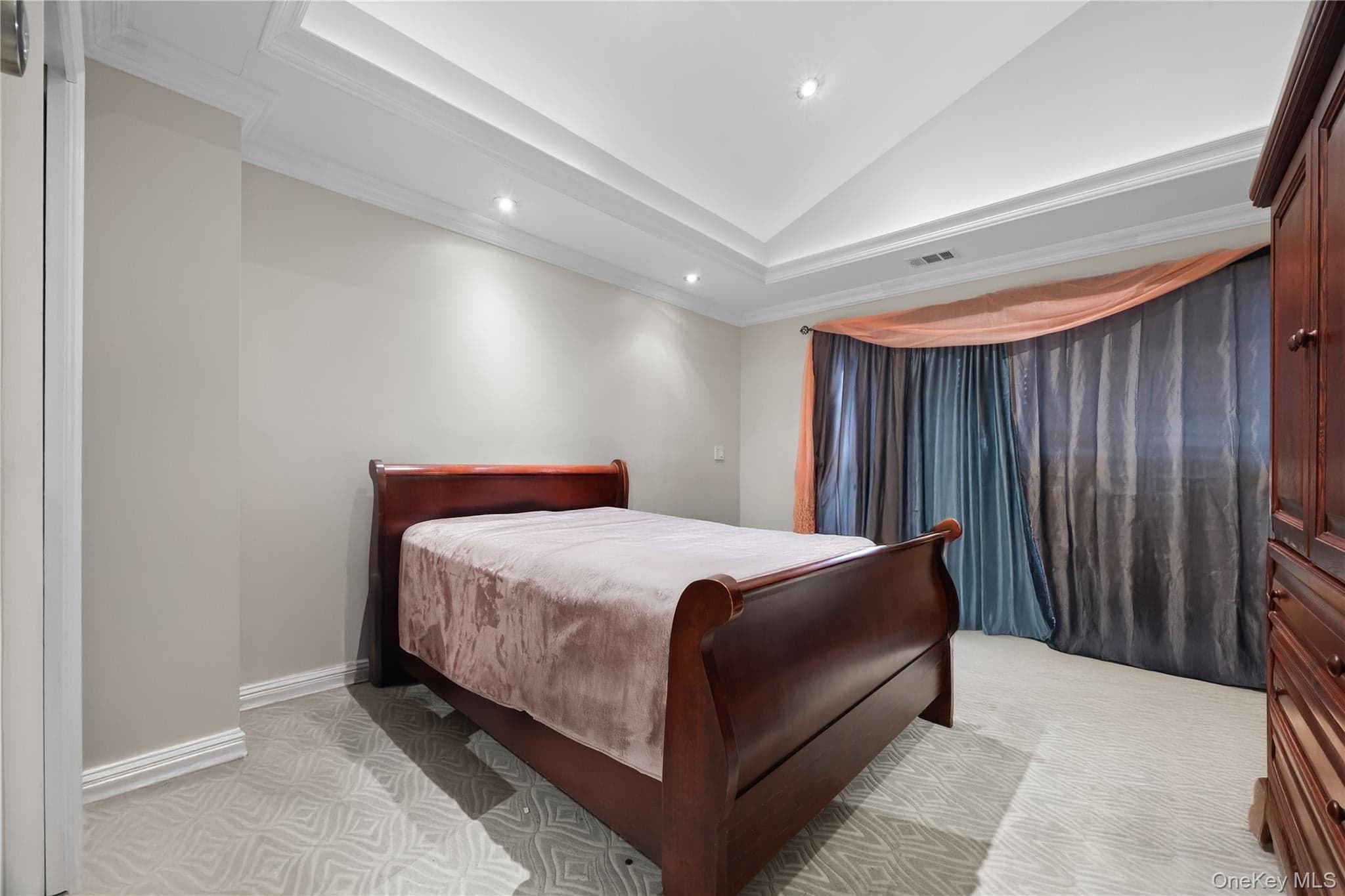 229 Ditmars Street thumbnail 12