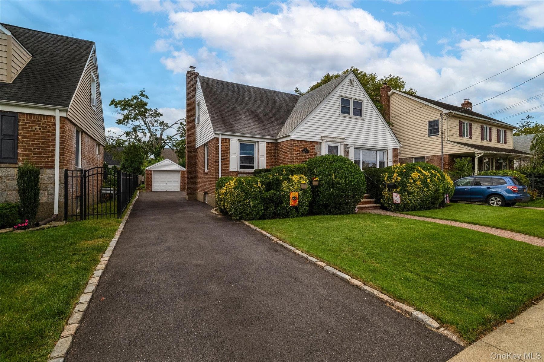 87 Woods Avenue thumbnail 3