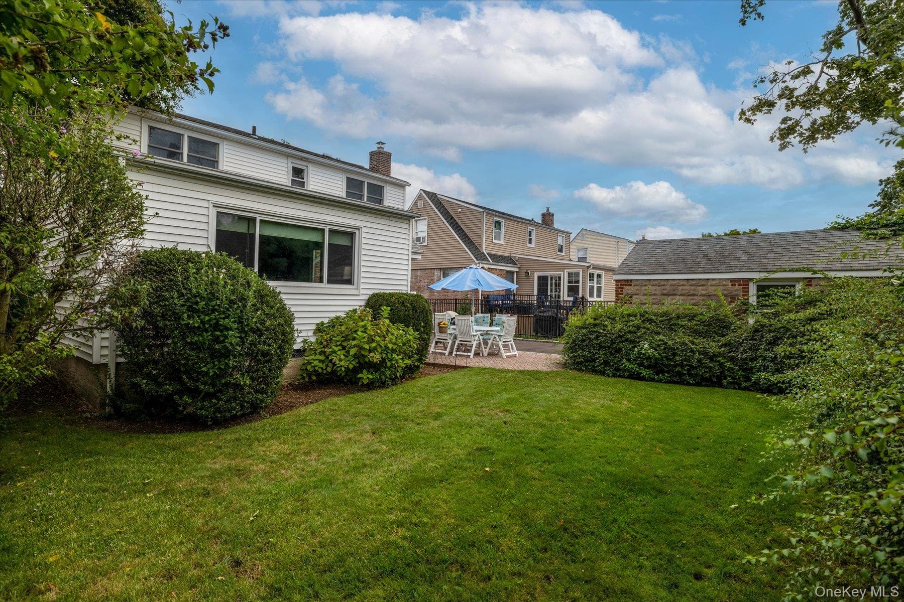 87 Woods Avenue thumbnail 24