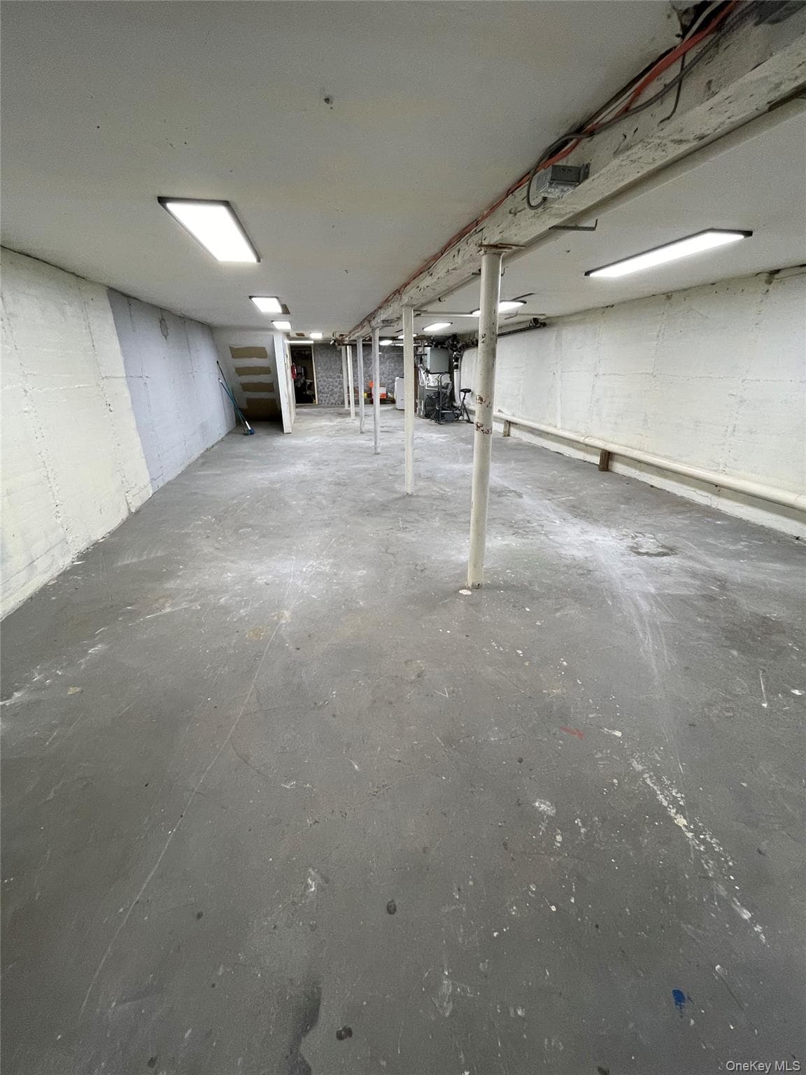 288 Hempstead Avenue thumbnail 10