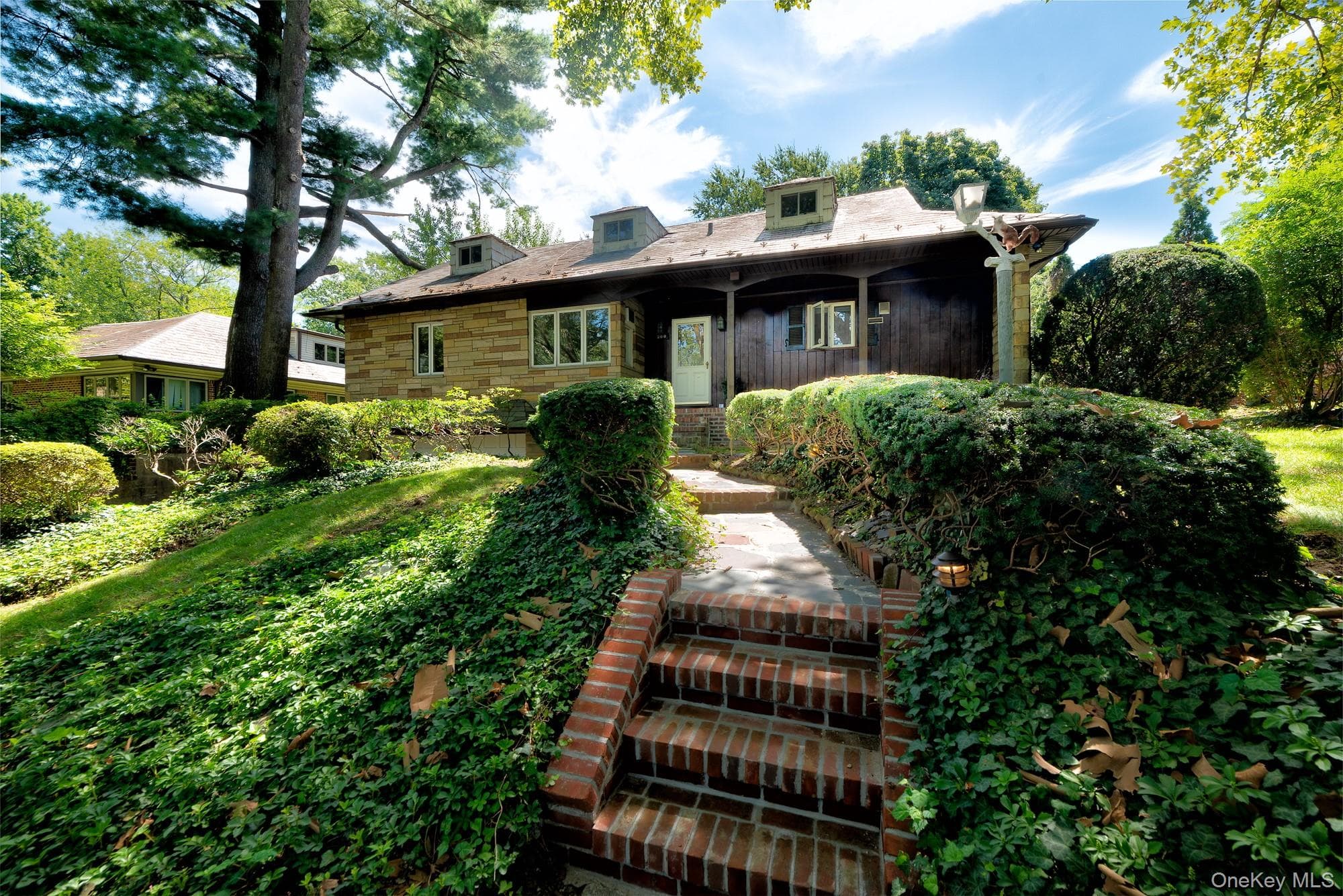 200 Melbourne Road photo 1