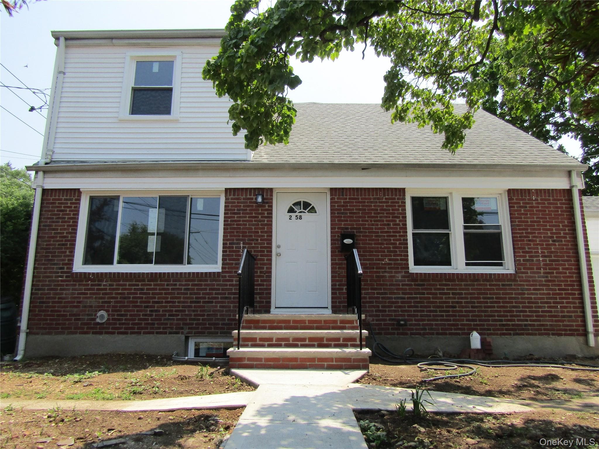 258 Brown Avenue thumbnail 2