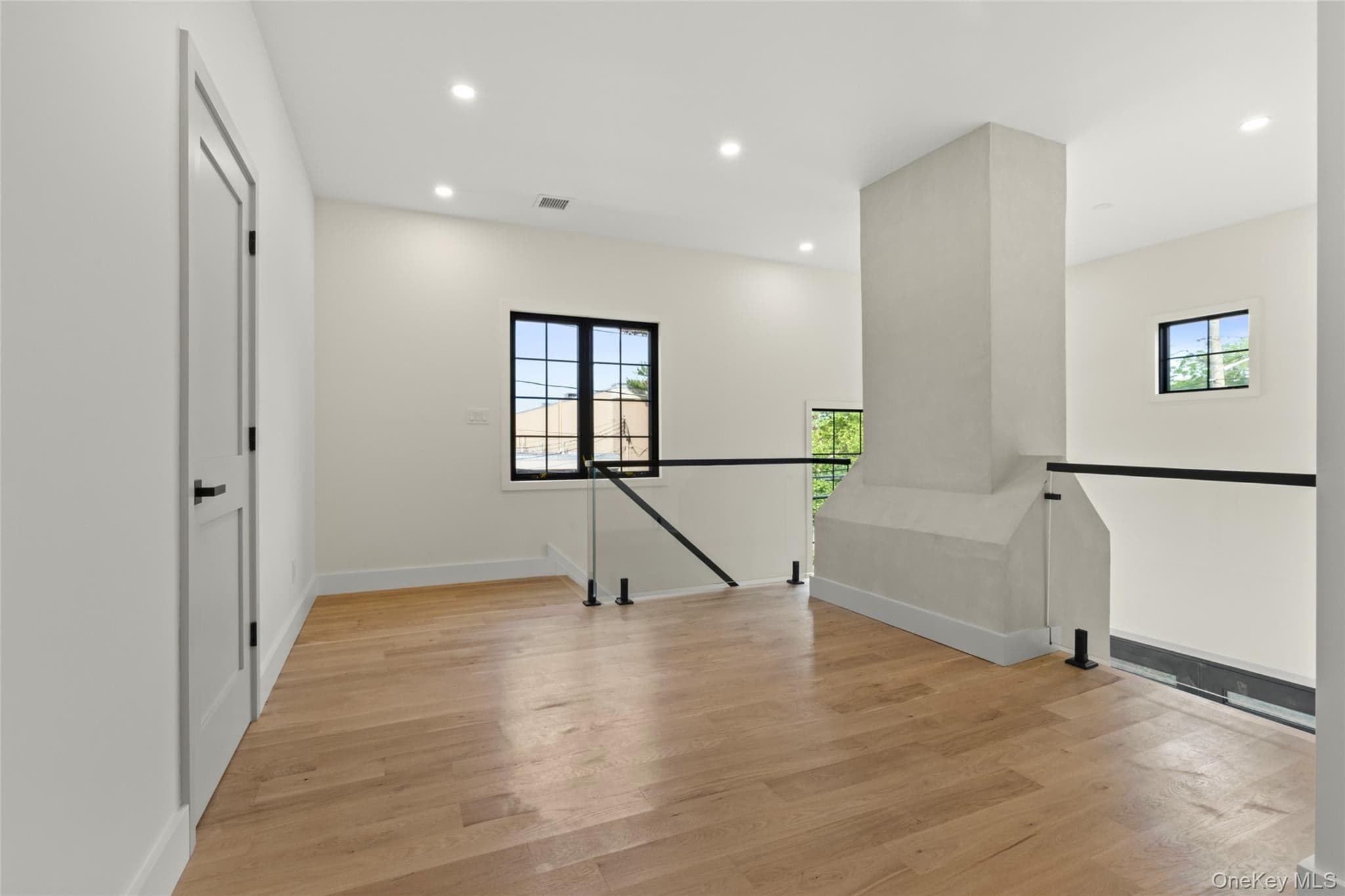 29 Garfield Place thumbnail 13