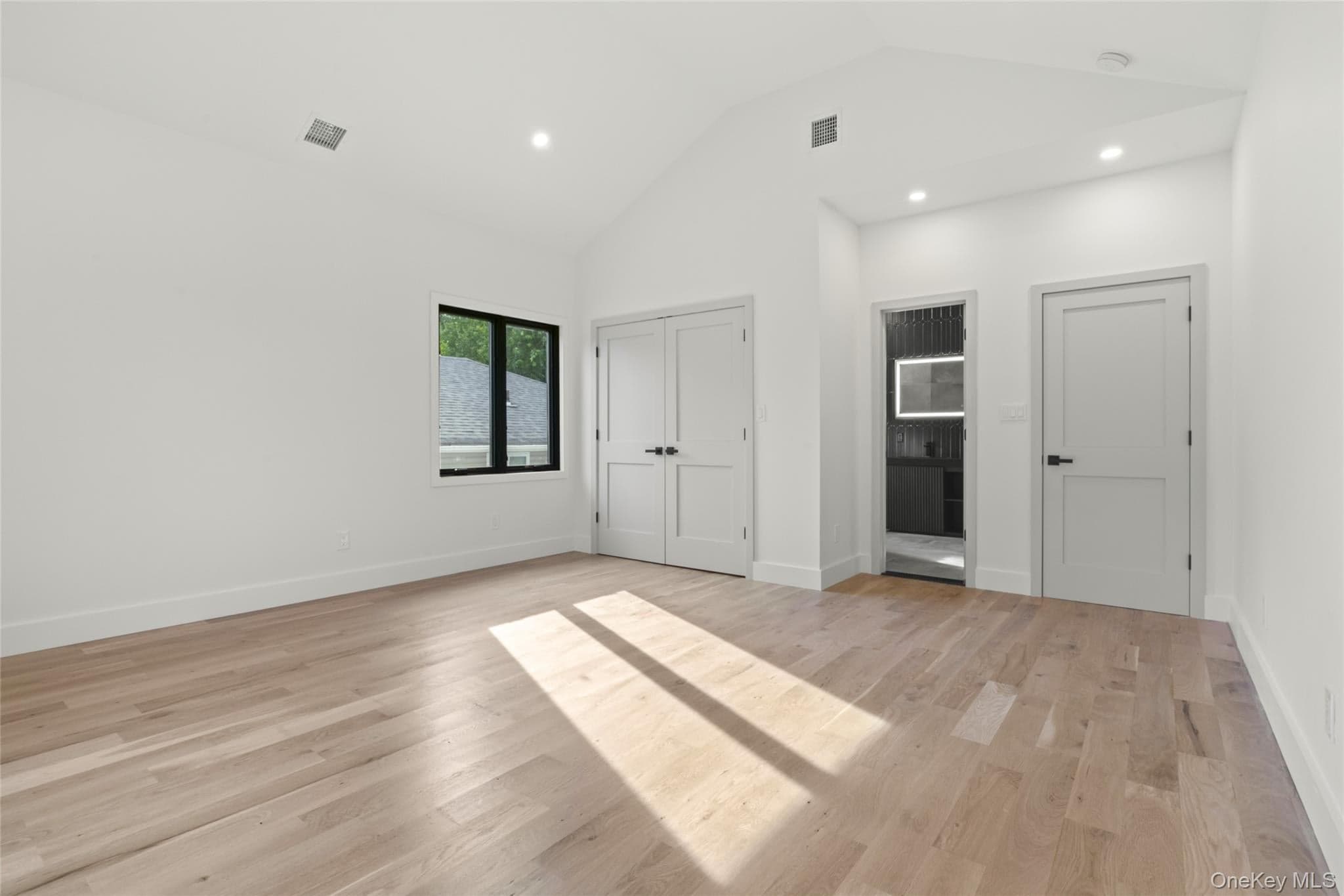 29 Garfield Place thumbnail 15
