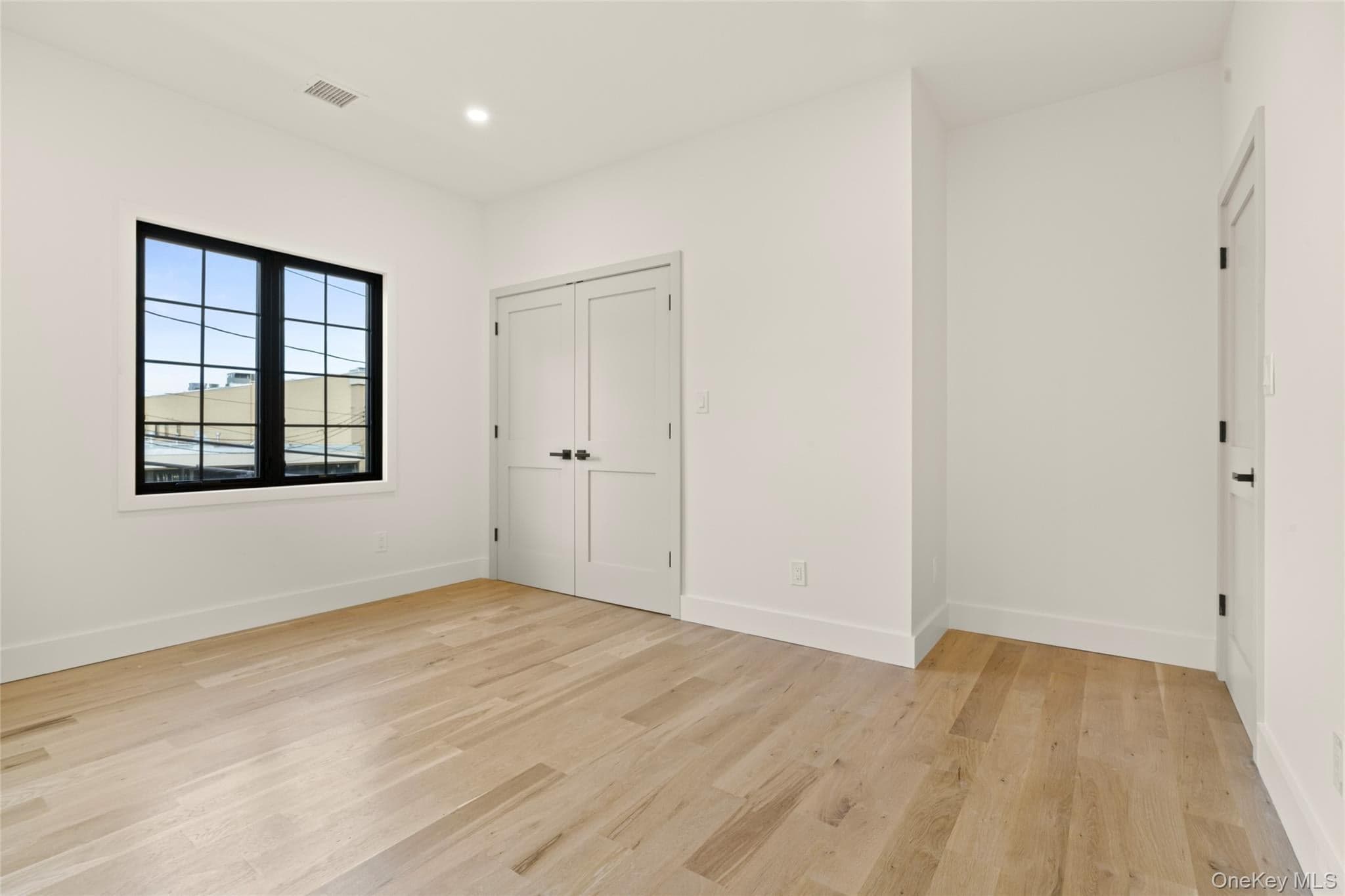 29 Garfield Place thumbnail 24