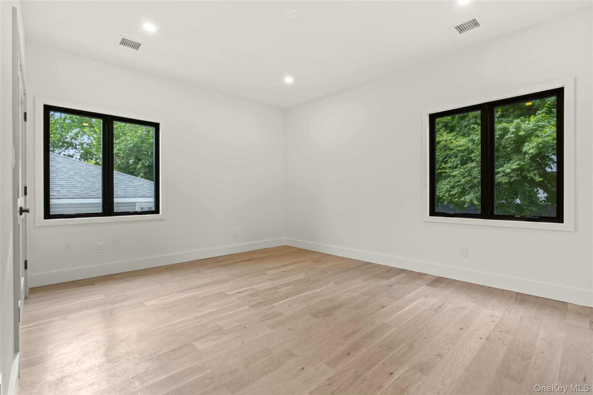 29 Garfield Place thumbnail 21