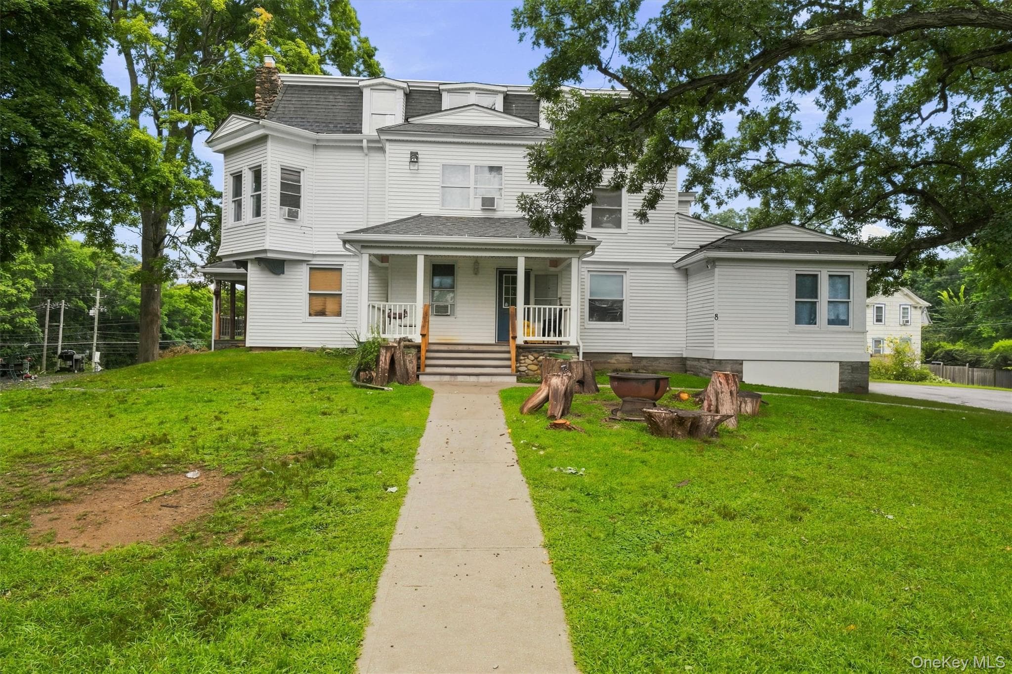 6-8 Hoyt Street, Brewster