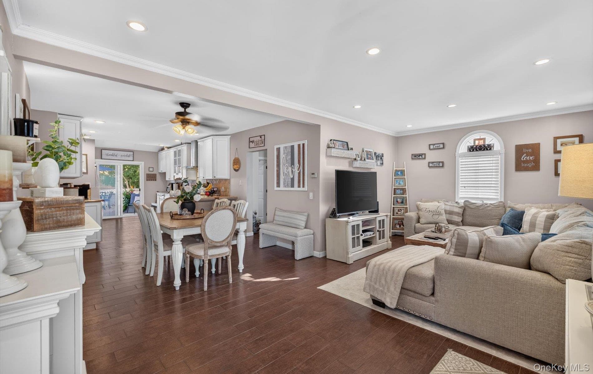 58 Garfield Place thumbnail 9